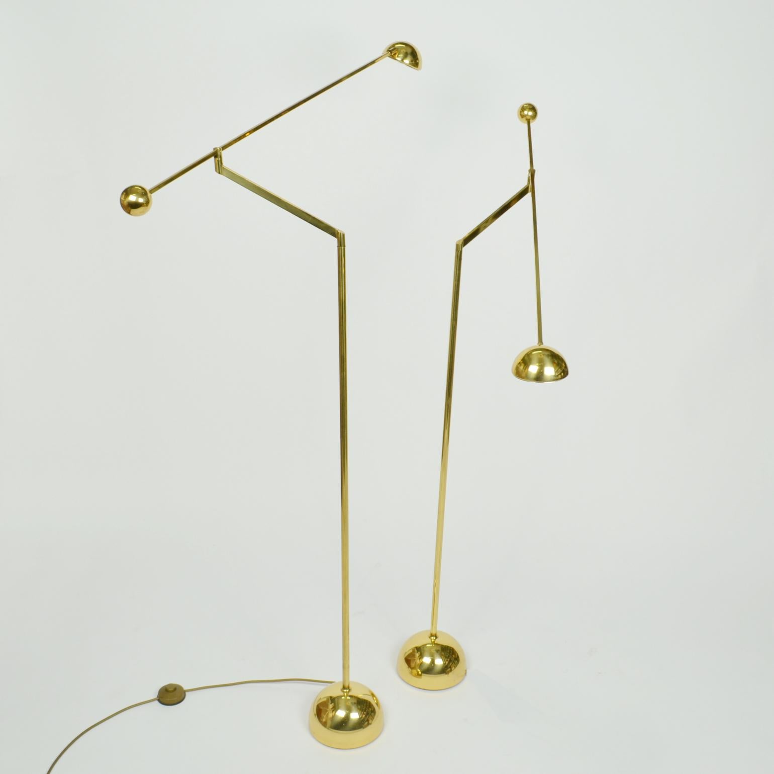 Late 20th Century Pair of Minimal Brass Counter Balance Floor Lamps, 1970s