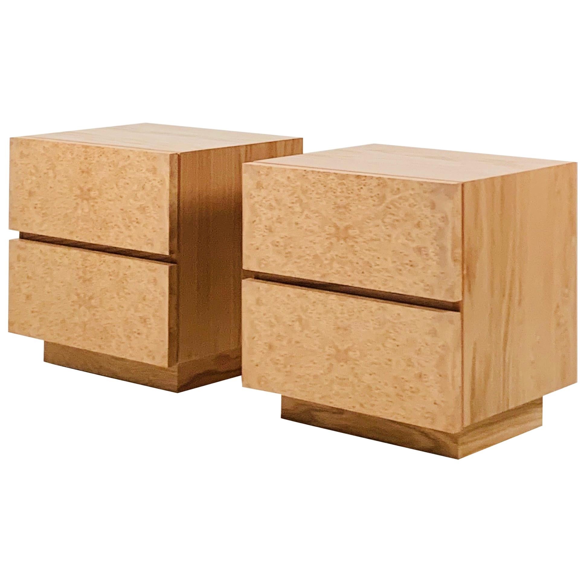 Paire de tables de nuit minimalistes en bois de roncemboine «mboine » de Design Frres