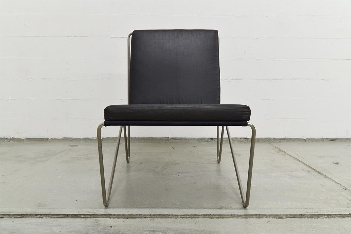 Pair of Minimalist Black Bachelor Chairs by Verner Panton for Fritz Hansen 1960s 5