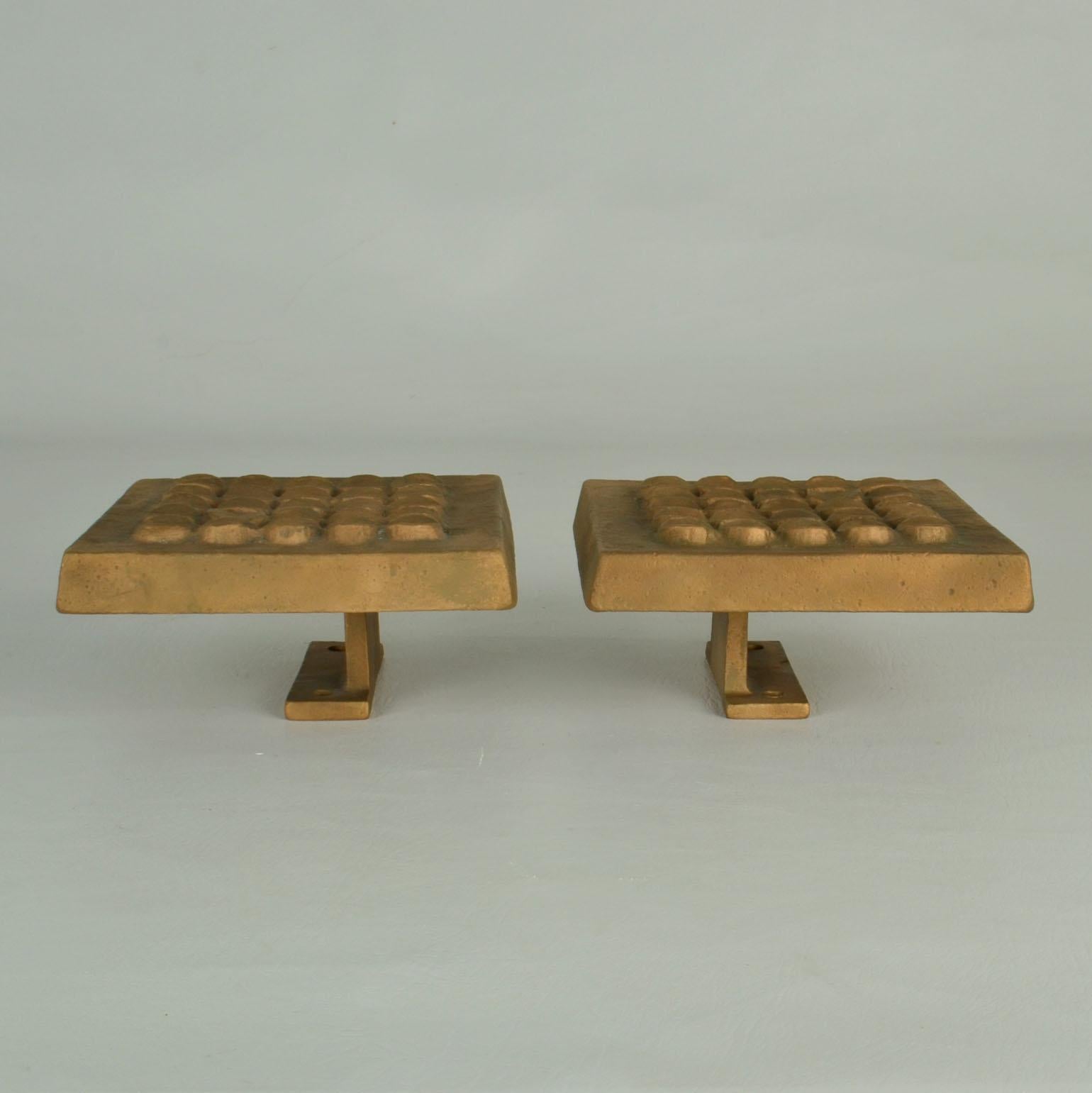 Architectural Pair of Bronze Square Push Pull Door Handles with Geometric Relief In Excellent Condition In London, GB