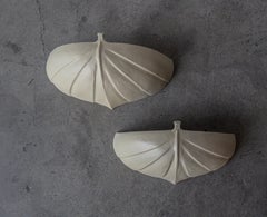 Coppia di lampade da parete minimaliste in ceramica