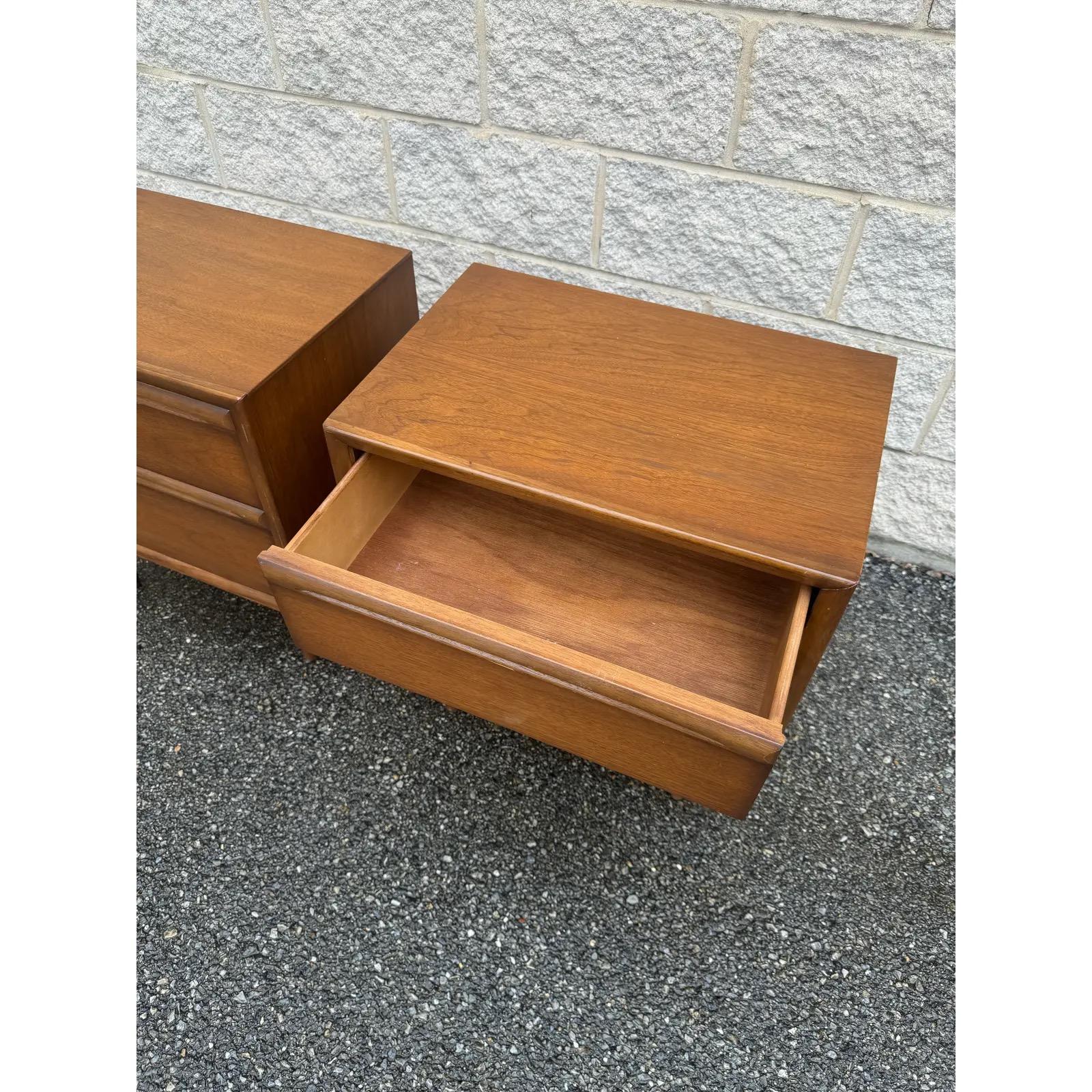 American Pair of Minimalist Mid Century Modern Walnut Nightstands For Sale
