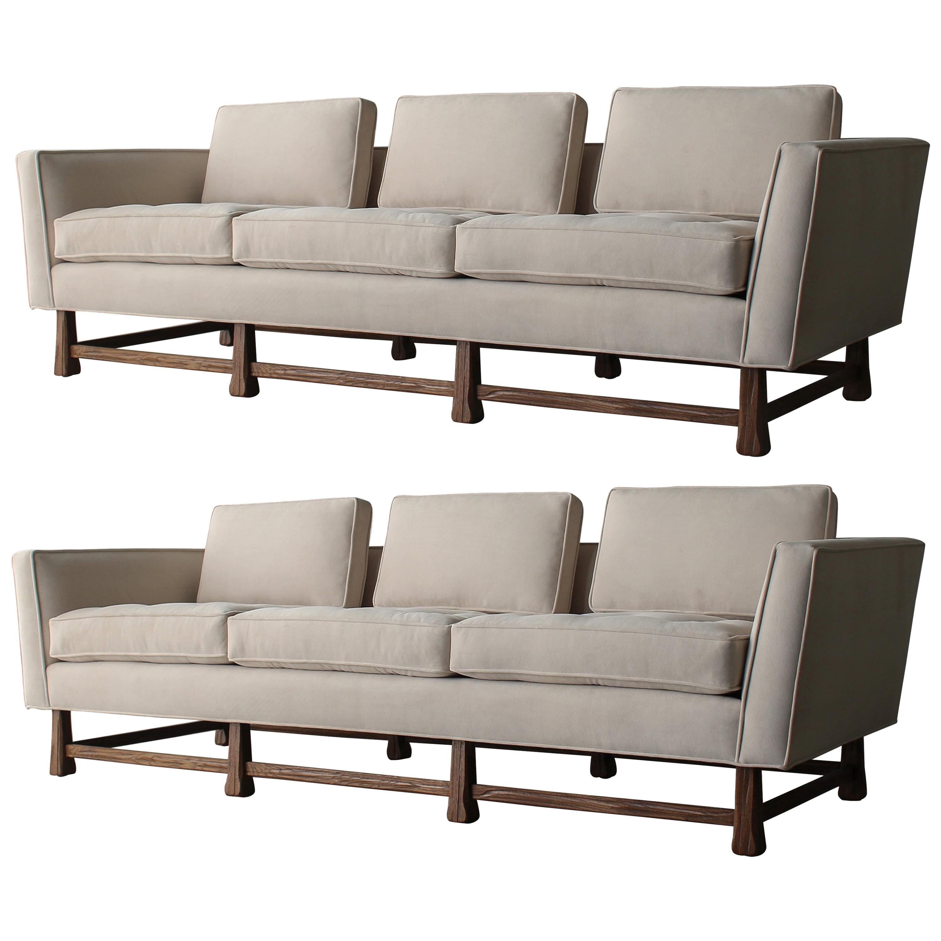 MidCentury Sculpted Gondola Sofa For Sale at 1stDibs