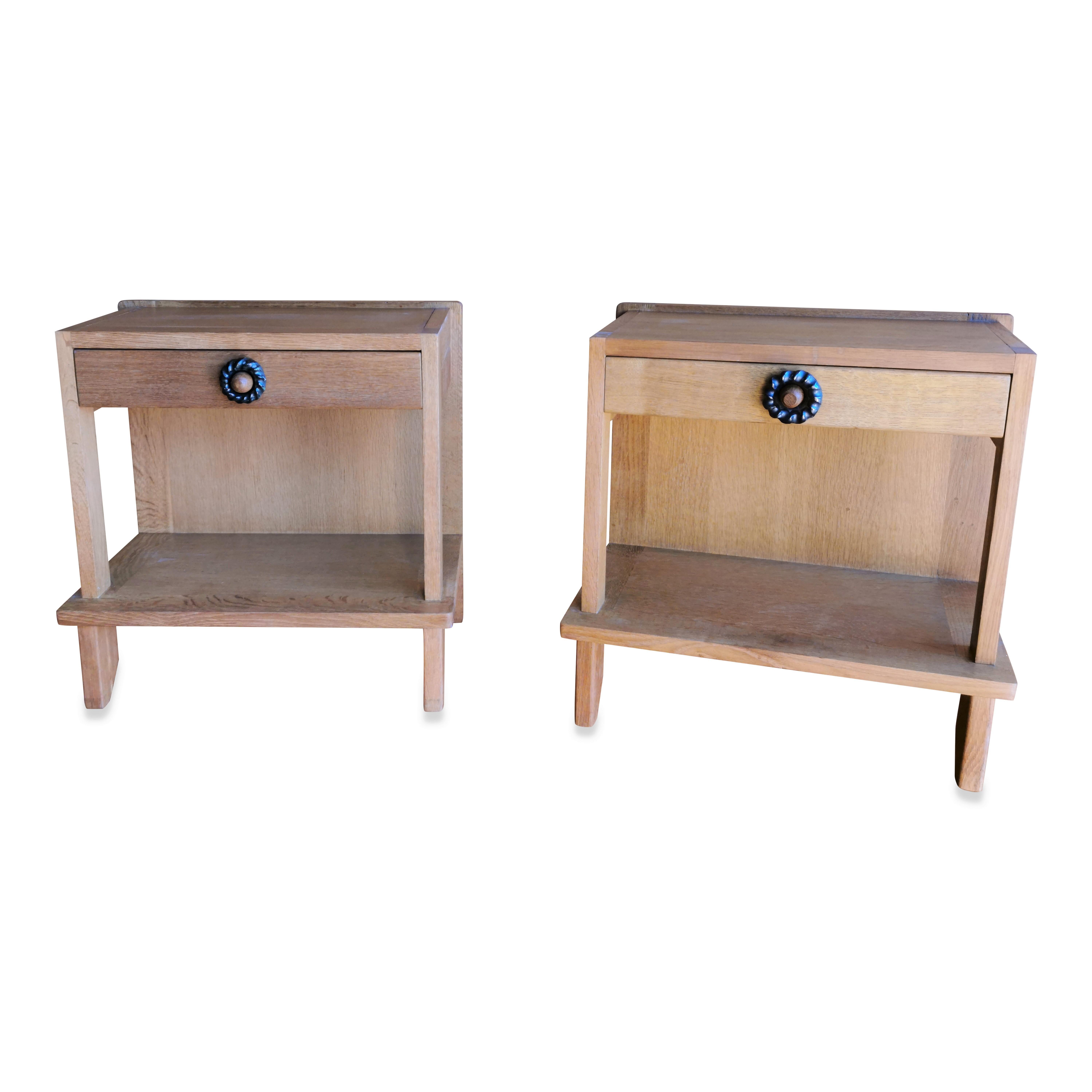 French Pair of Minimalist Nightstands by Guillerme & Chambron, France, 1970s