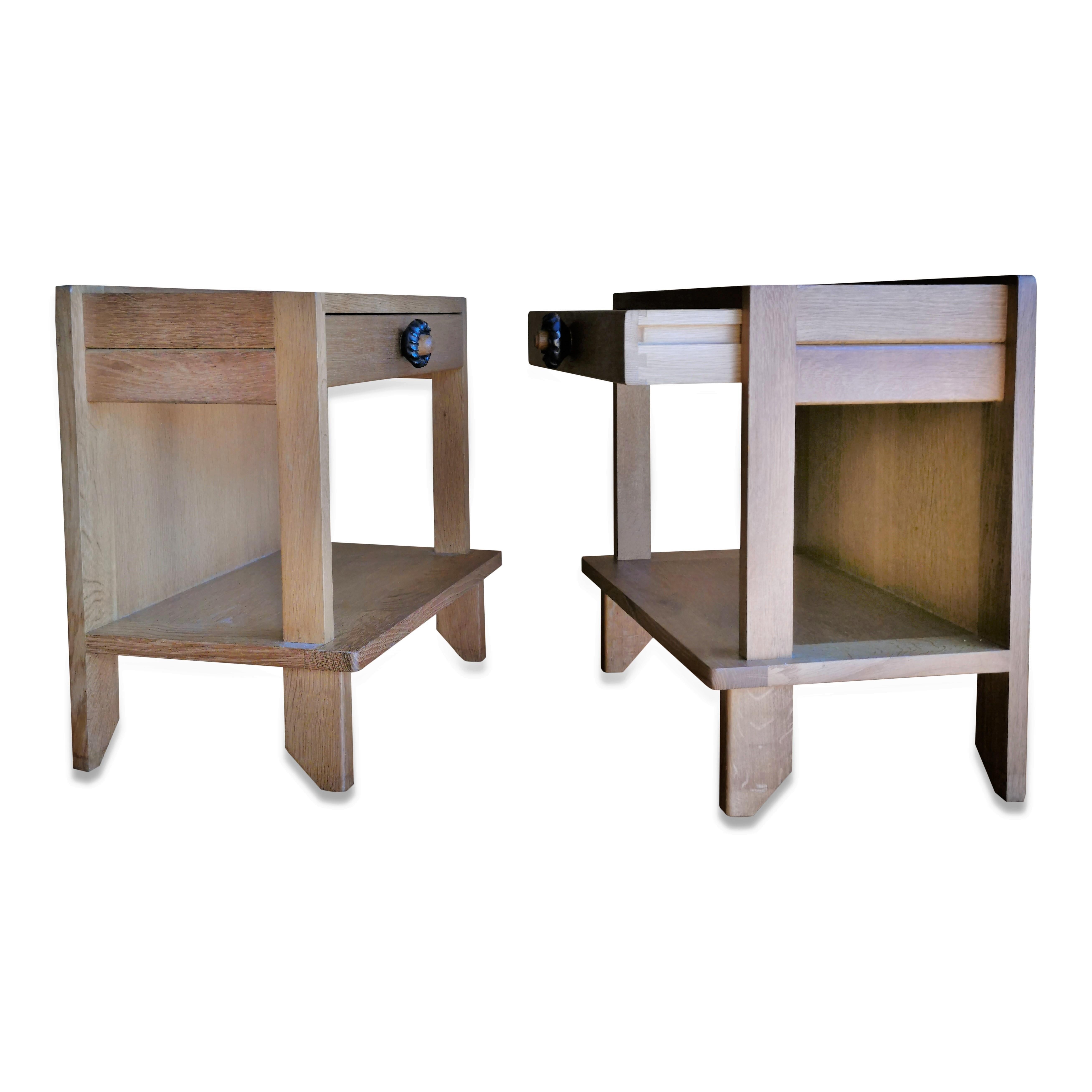 Late 20th Century Pair of Minimalist Nightstands by Guillerme & Chambron, France, 1970s