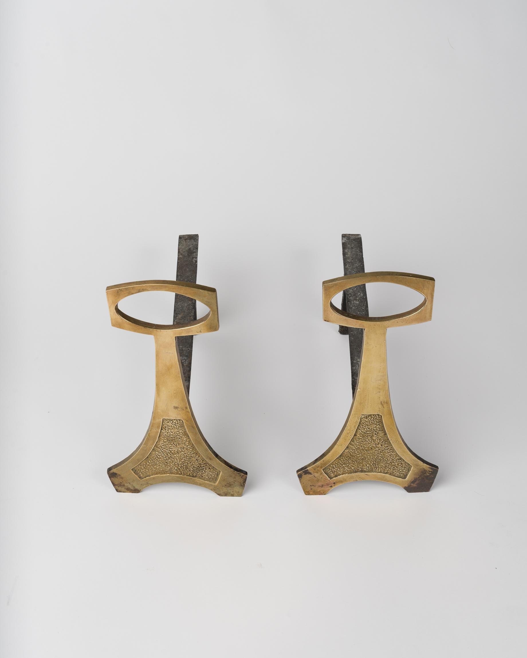 Art Deco Pair of Minimalist Patinated Bronze Andirons with Etched Motif, France, 1970s For Sale