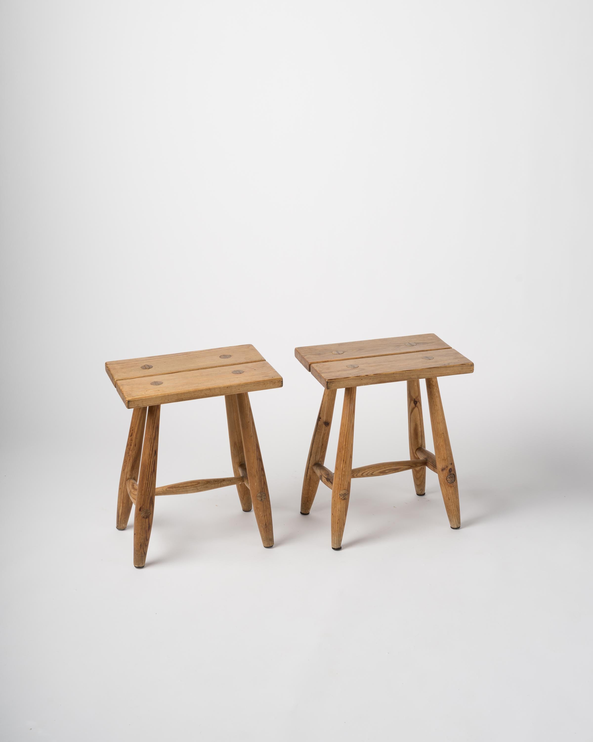 Pair of Minimalist Pinewood Stools, France, 1970s In Fair Condition For Sale In New York, NY