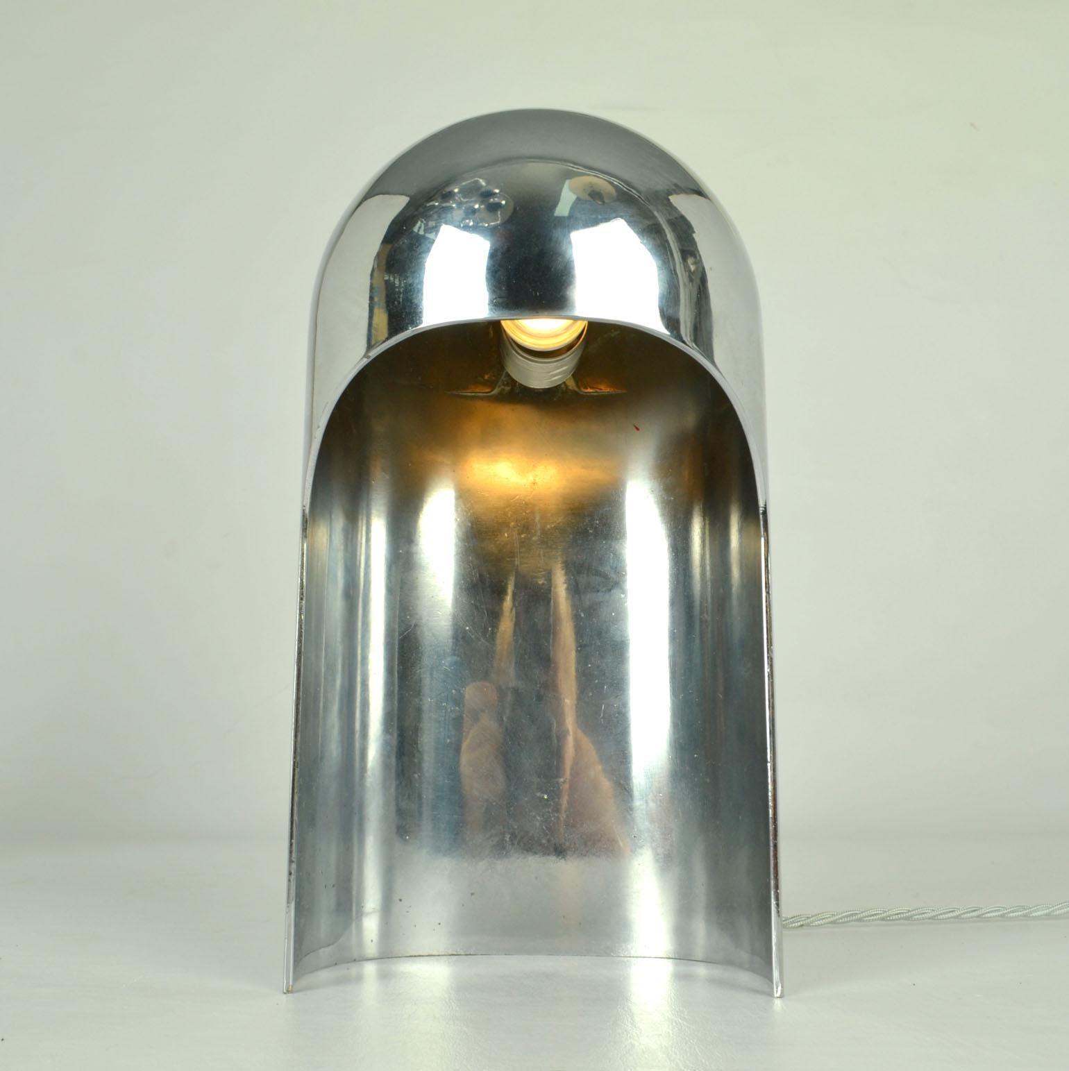 Pair of Minimalist Polished Domed Table Lamps, Italy, 1960's In Excellent Condition For Sale In London, GB
