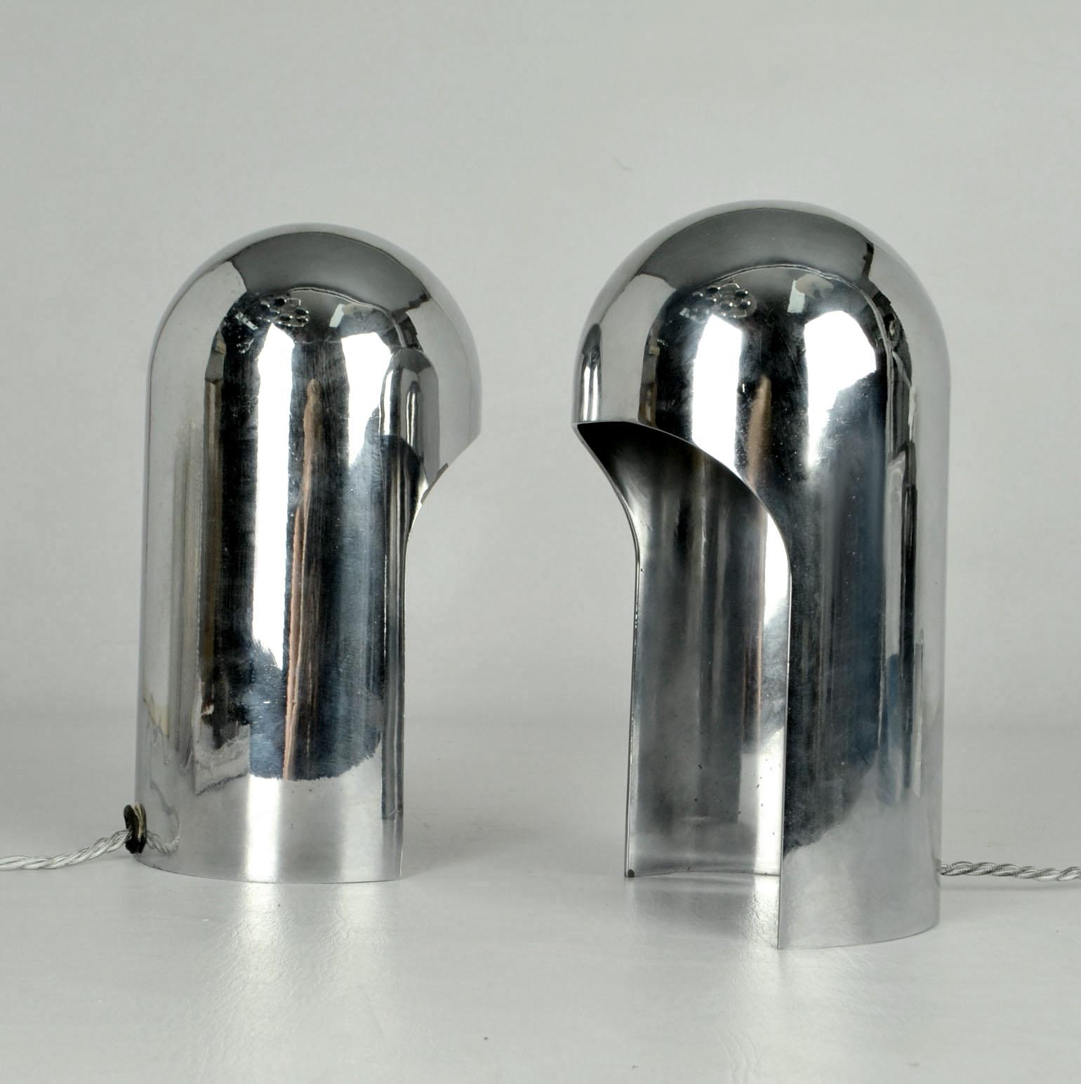 Pair of Minimalist Polished Domed Table Lamps, Italy, 1960's For Sale 1