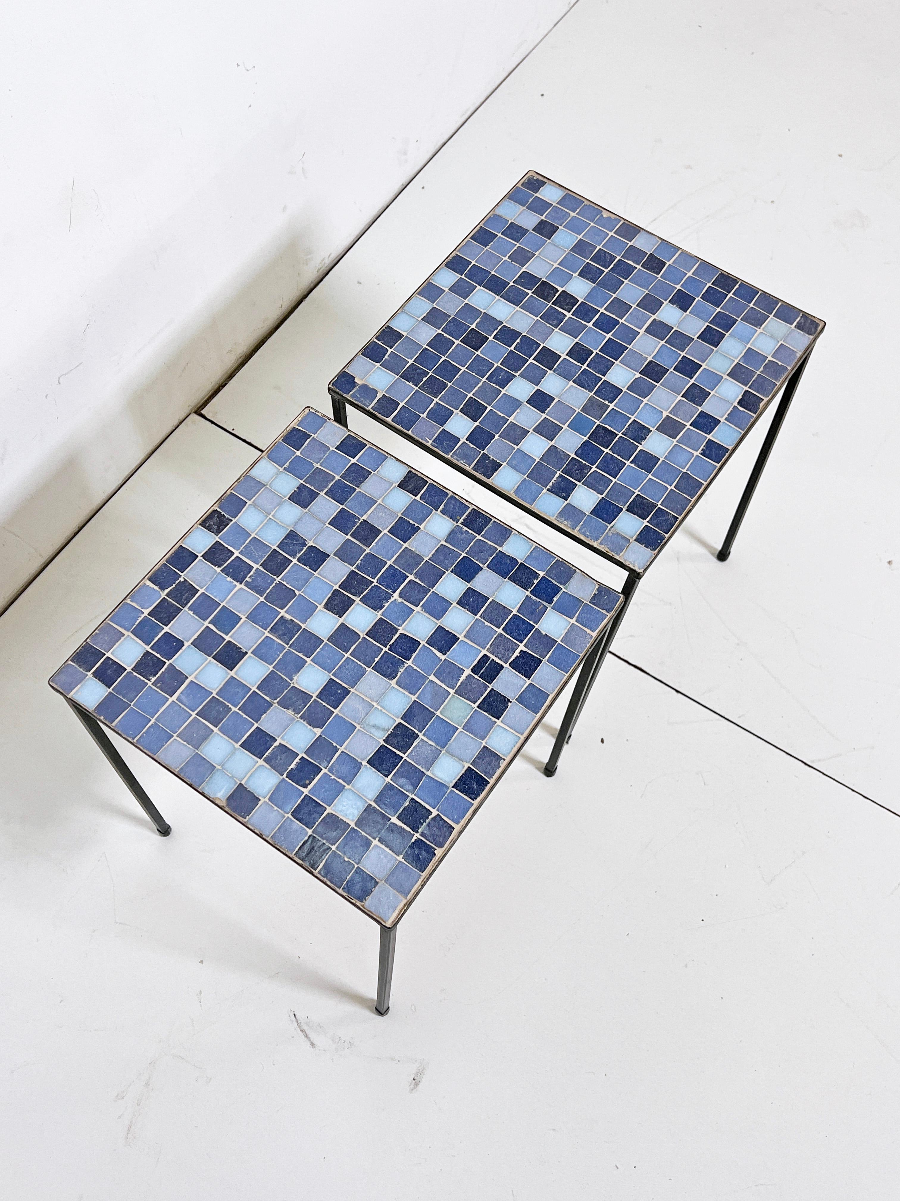Mid-20th Century Pair of Minimallist Italian Murano Glass Tile Side Tables Circa 1950s For Sale