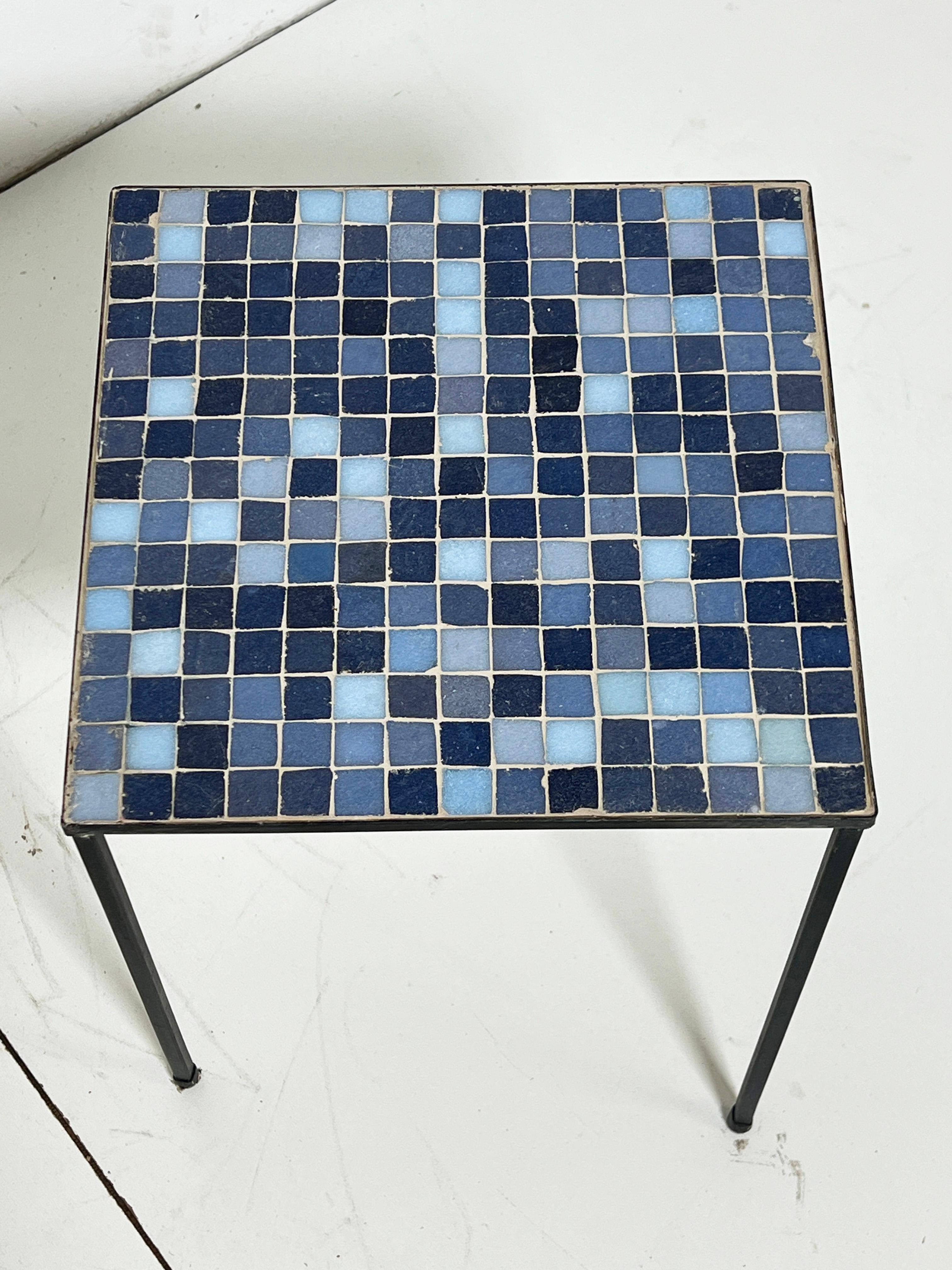 Pair of Minimallist Italian Murano Glass Tile Side Tables Circa 1950s For Sale 2