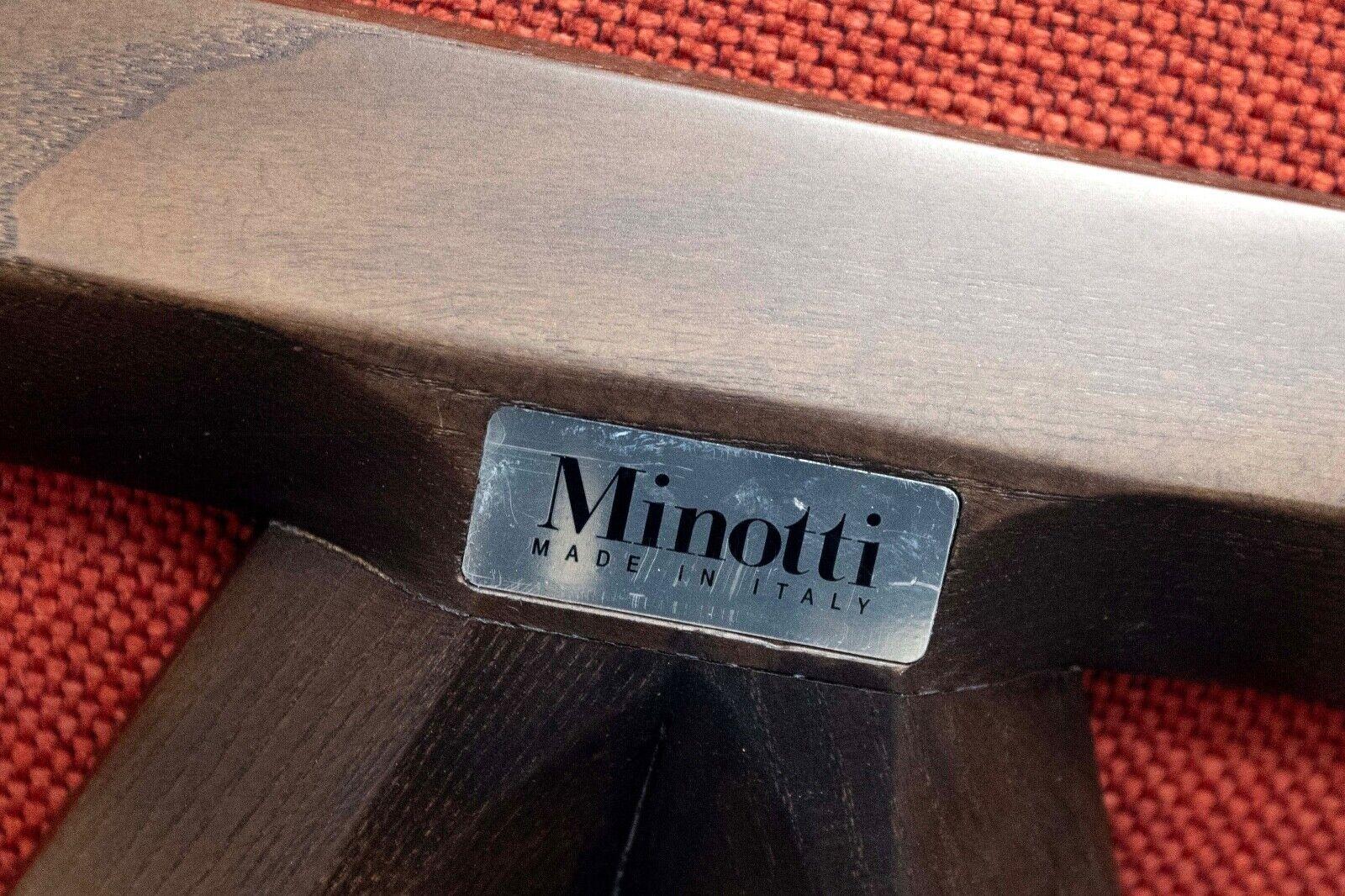 Paire de chaises à accoudoirs Minotti 