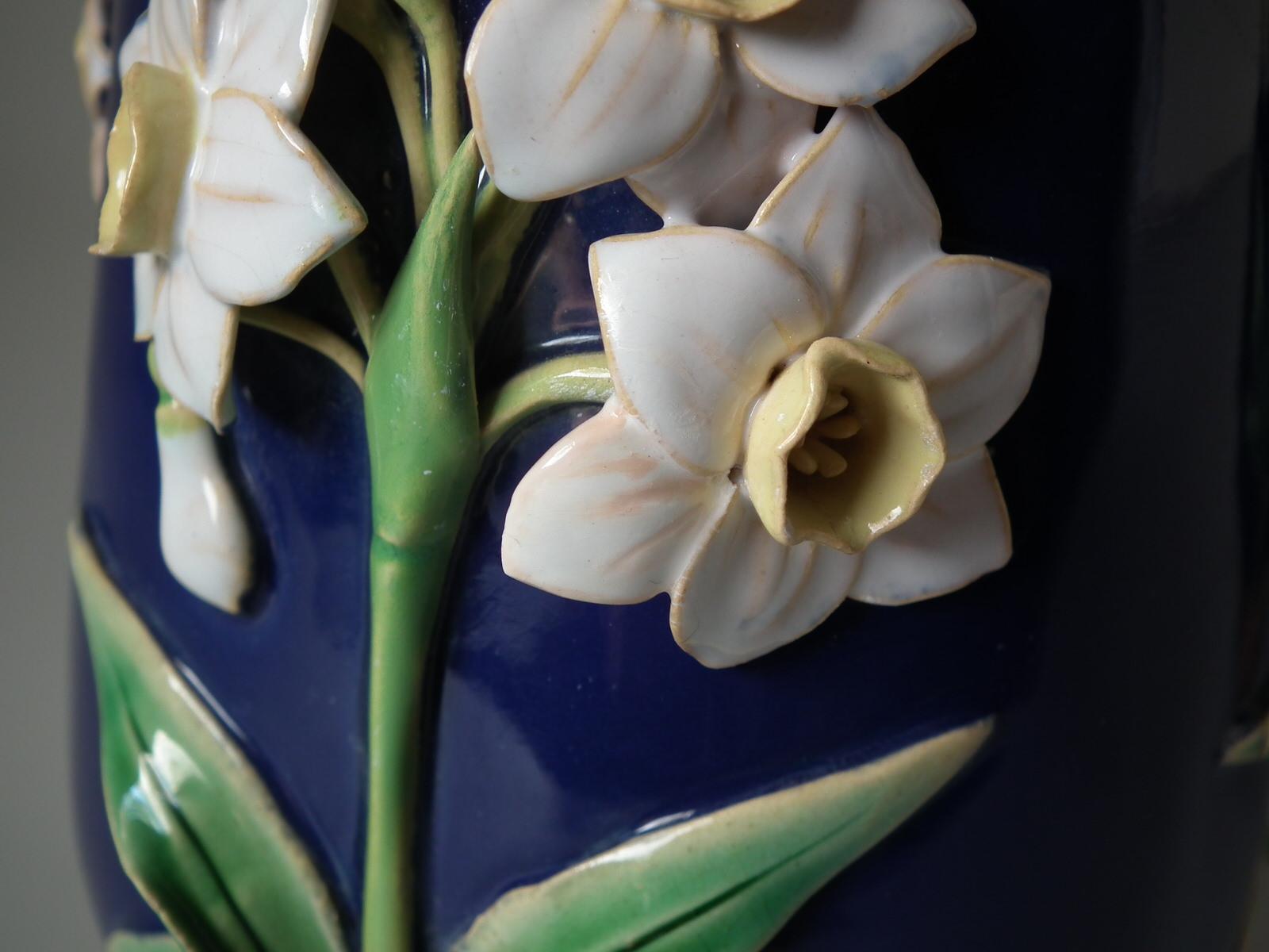 Pair of Minton Majolica Spring Daffodil Vases For Sale 3
