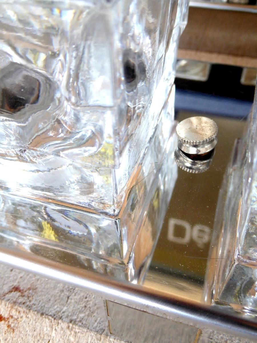 Pair of Mirage Ice Cube Sconces by Gaetano Sciolari for Lightolier In Good Condition For Sale In Palm Beach Gardens, FL