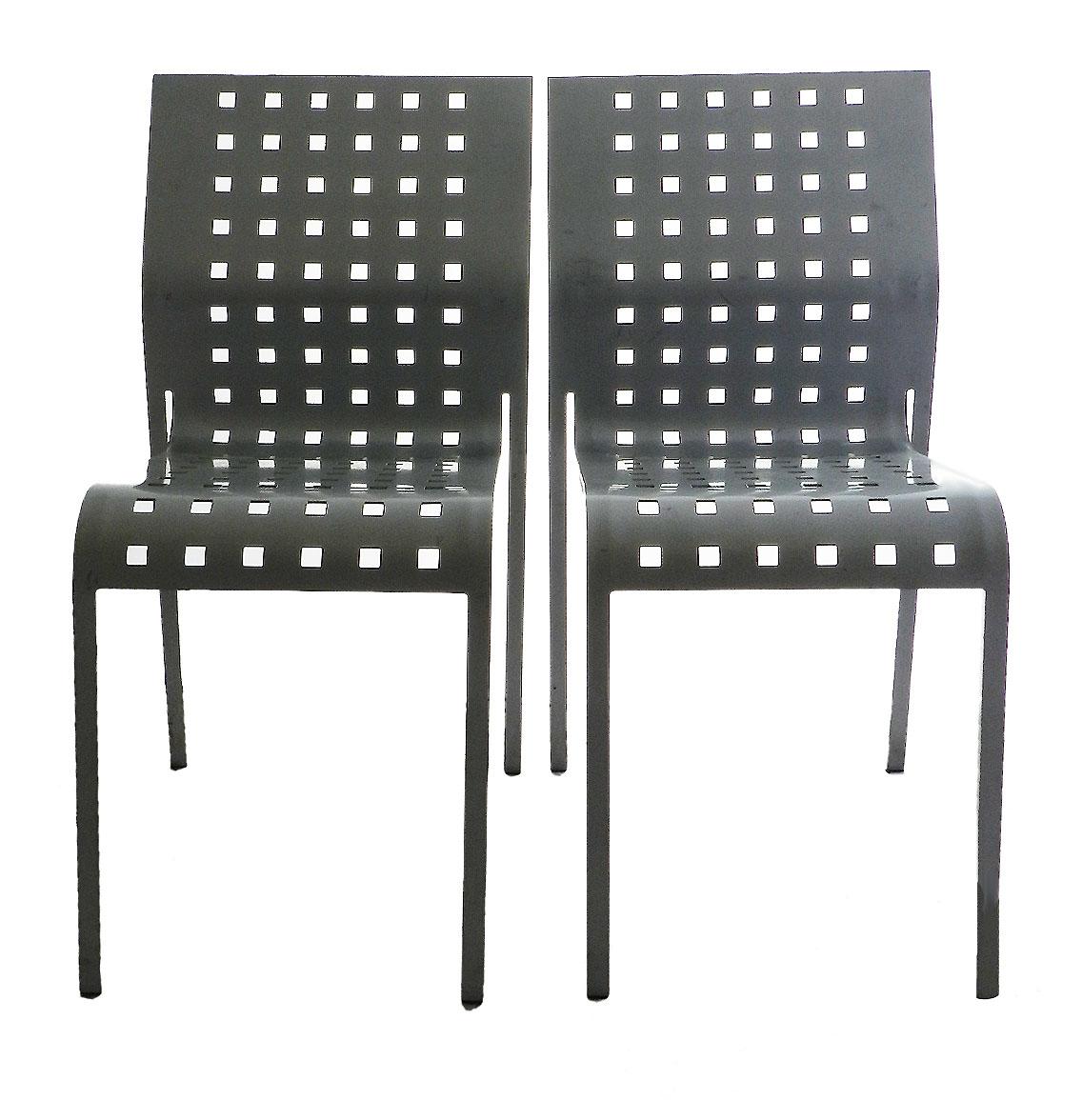 italien Paire de chaises Mirandolina pour Zanotta n° 2068 par Pietro Arosio Italie vers 1993 en vente