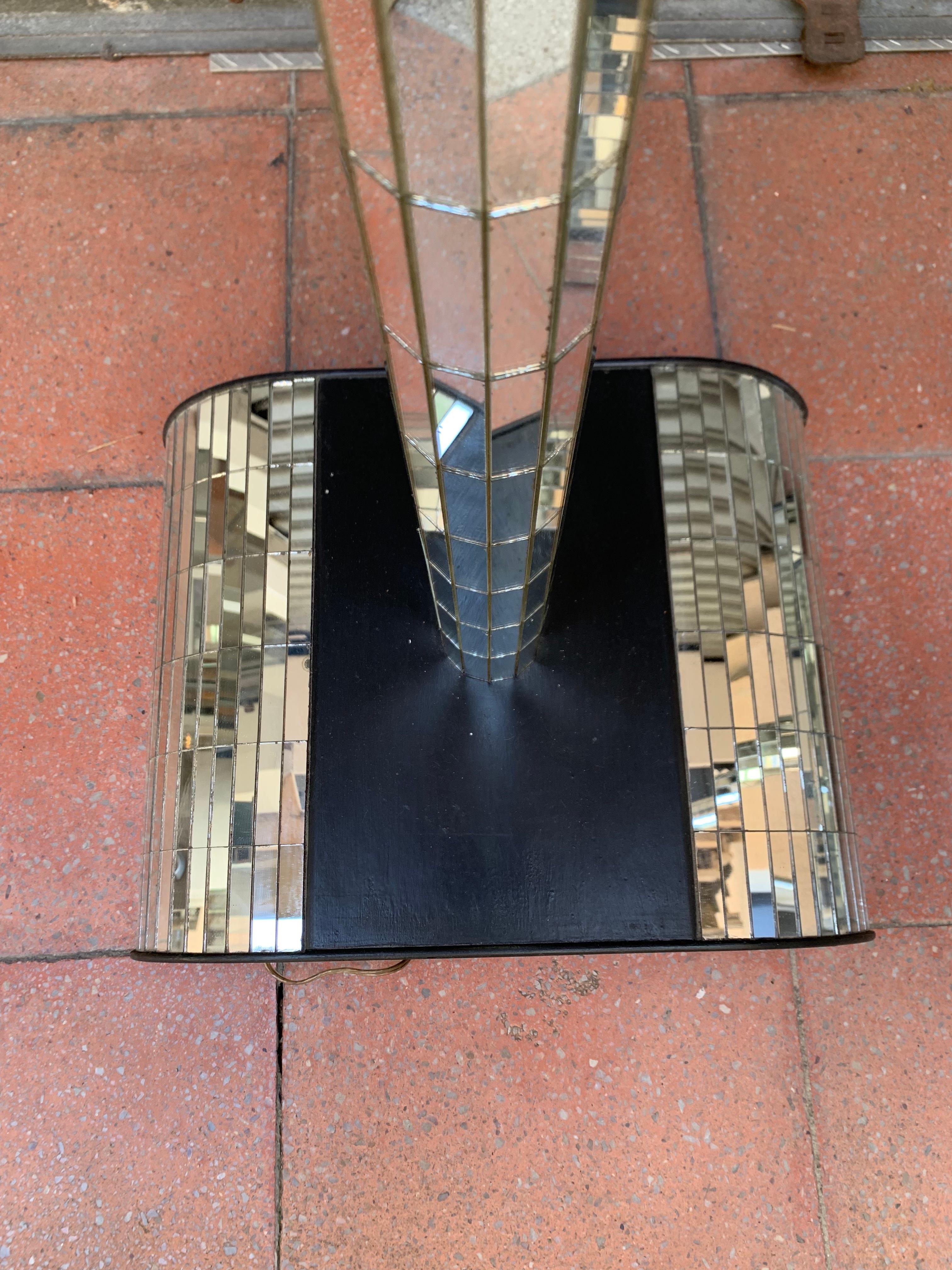 Bohème Paire de lampadaires « Miroir », œuvre italienne, années 1960 en vente
