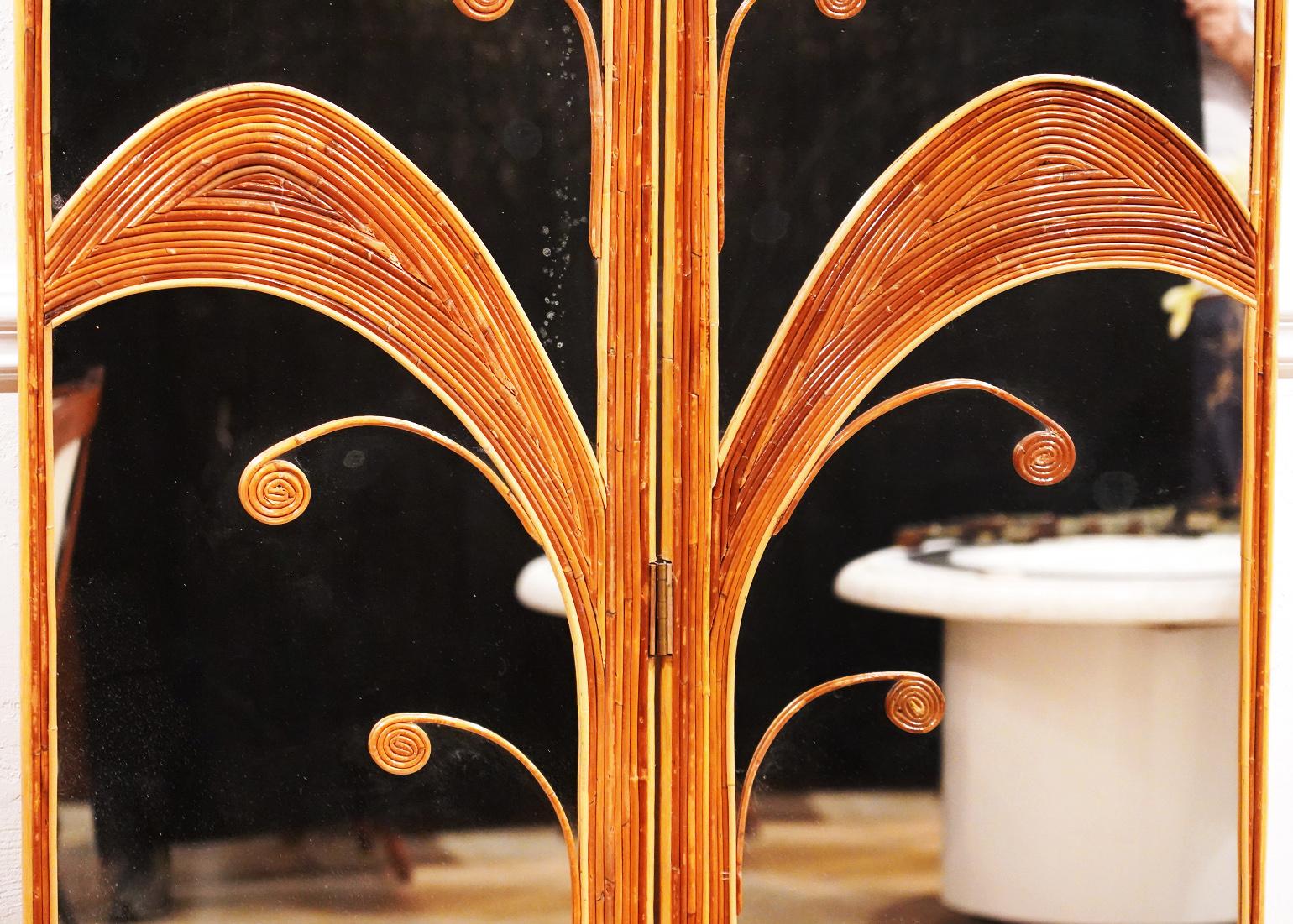 Pair of Mirrored Bamboo Rattan Palm Tree Folding Screens Style of Vivai del Sud In Good Condition In Ft. Lauderdale, FL
