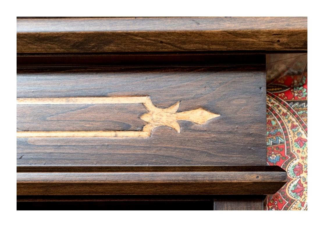 Pair Of Mirrored Billiard Cue Holders With Point Counter en vente 8