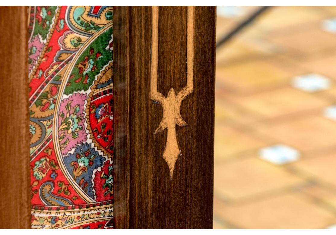 Hollywood Regency Pair Of Mirrored Billiard Cue Holders With Point Counter en vente