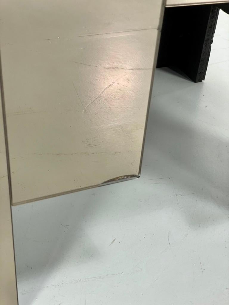 Pair of Mirrored Glass Side Tables In Good Condition In Brussels , BE