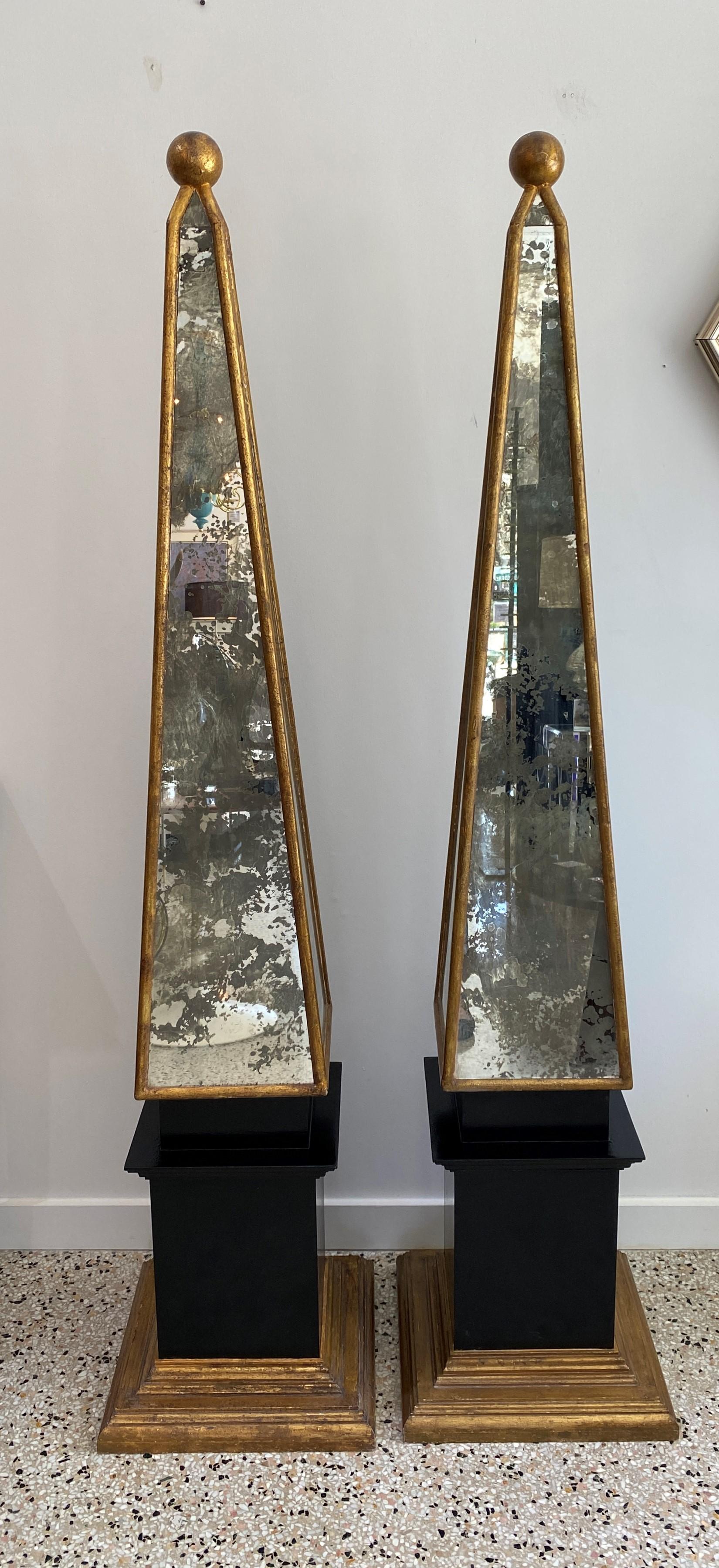 Hollywood Regency Pair of Mirrored Obelisk