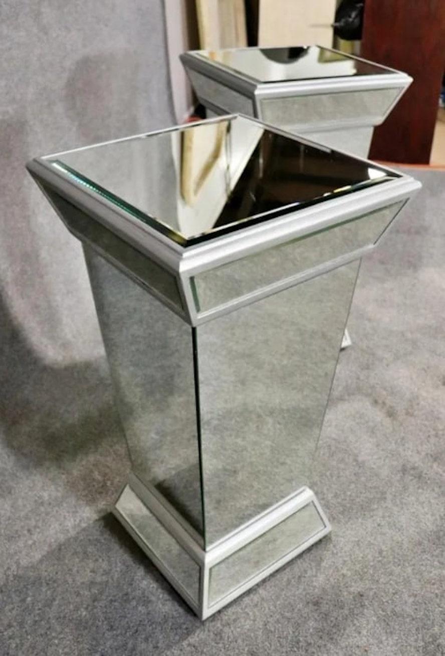 Pair of beveled mirror pedestals. Great shape to display your art.
Please confirm location NY or NJ