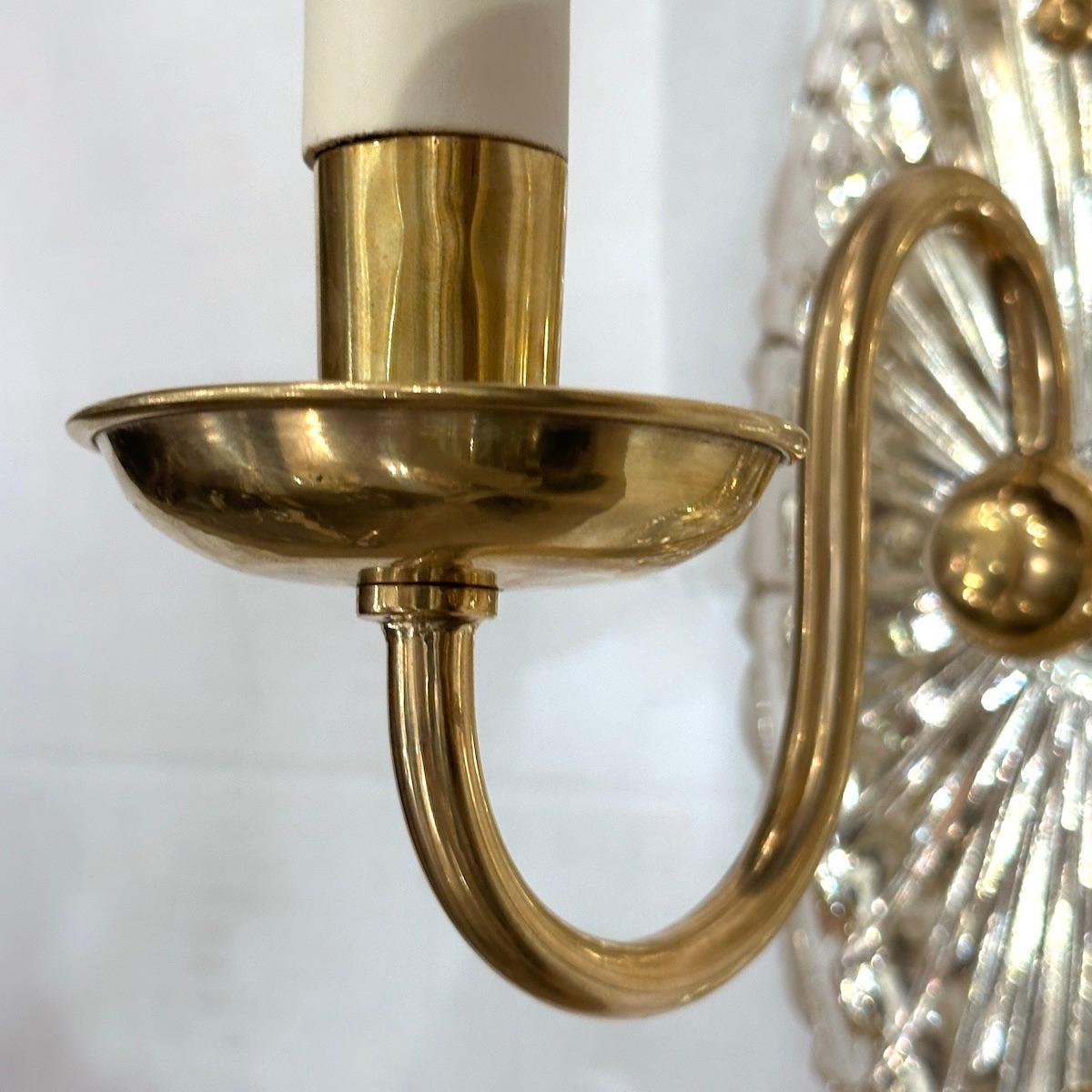 Verre Paire d'appliques en miroir en vente