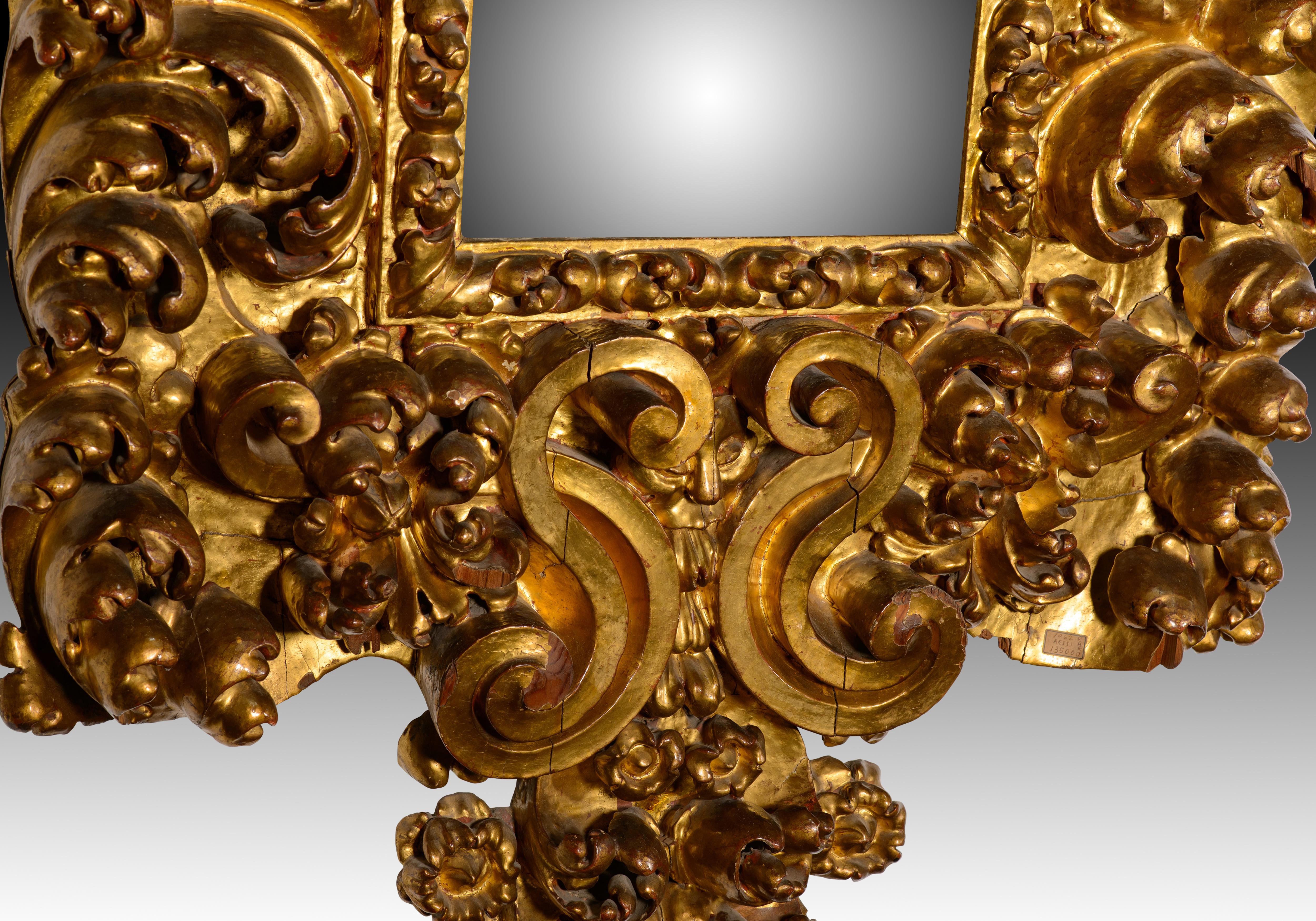 Paire de miroirs. Bois sculpté et polychrome. Spanish School, XVIIe siècle. en vente 8