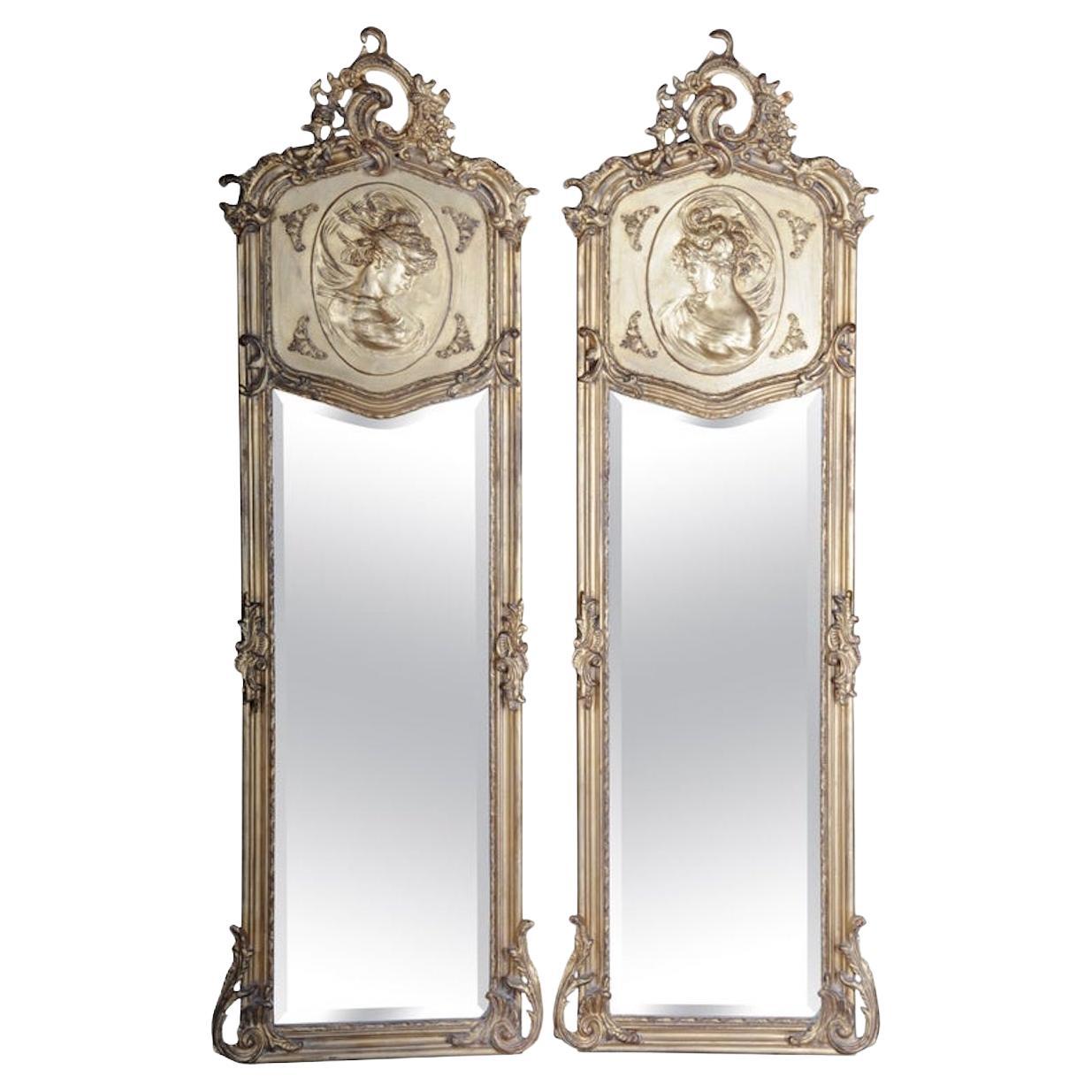 Paire de miroirs ou miroirs muraux de style Louis XV/baroque
