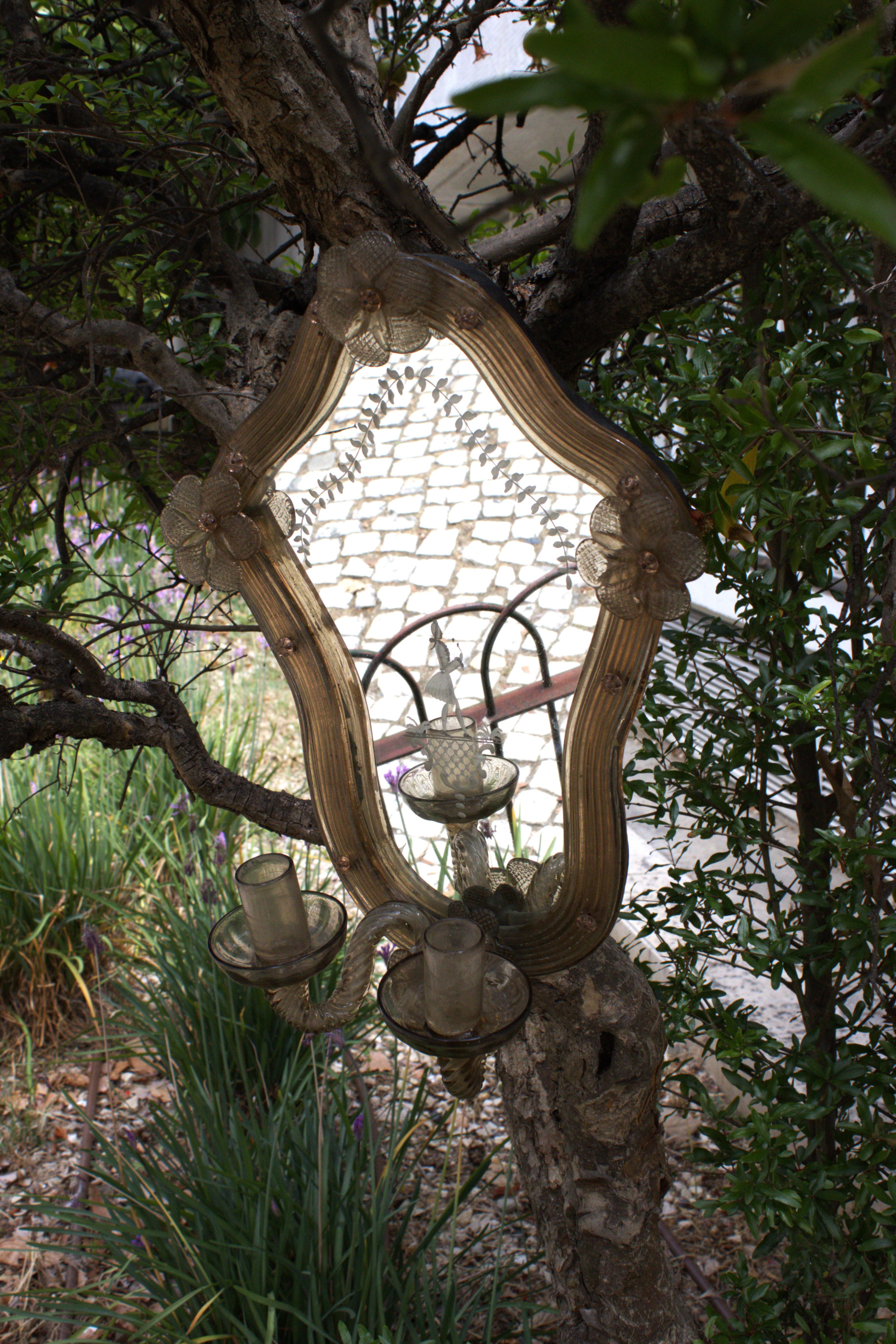 Pair of Mirrors with Two-Light Appliqués, 19th Century Venice For Sale 7