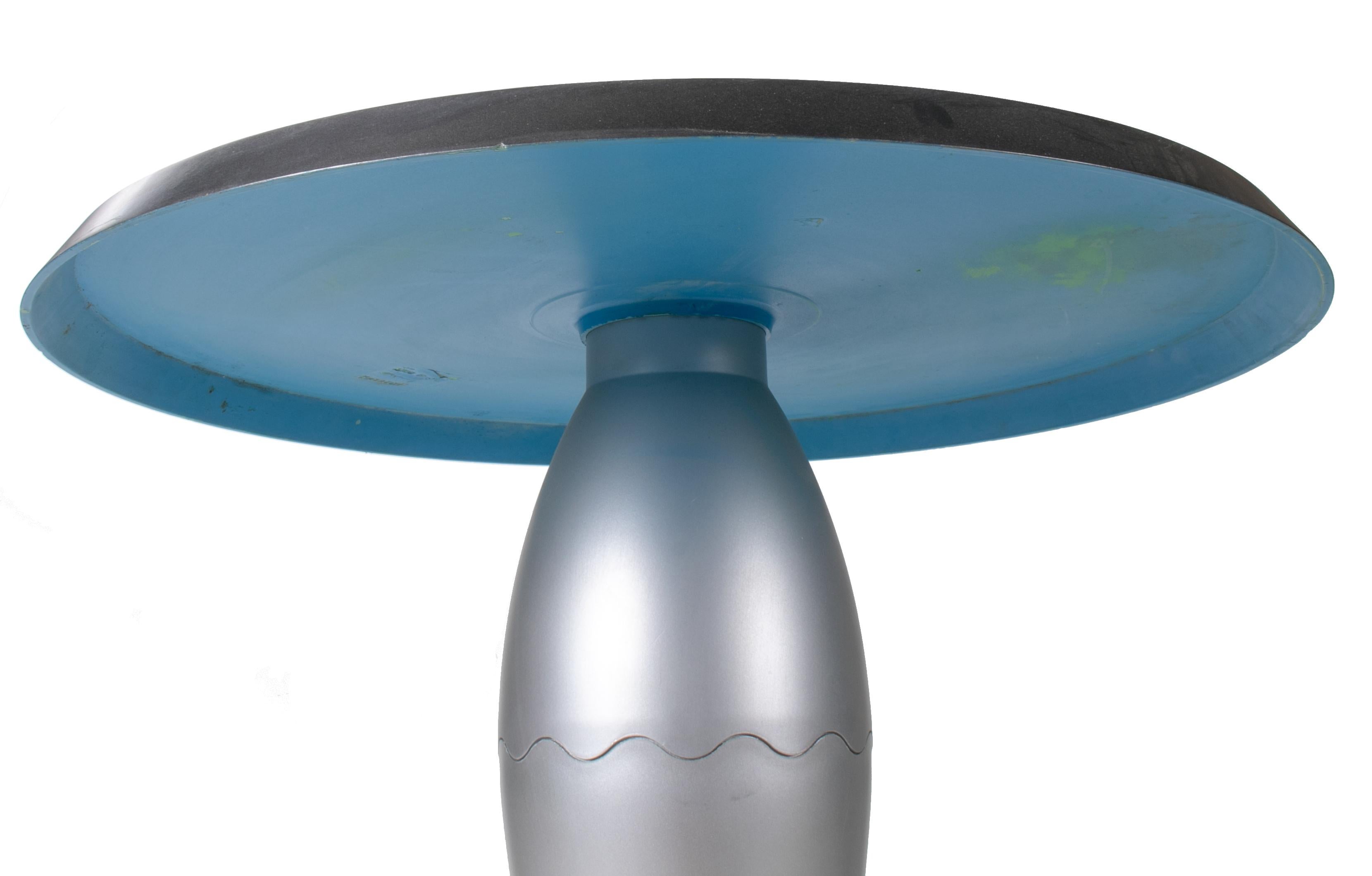 20ième siècle Paire de tables « Miss Bal » de Philippe Starck pour Kartell en vente