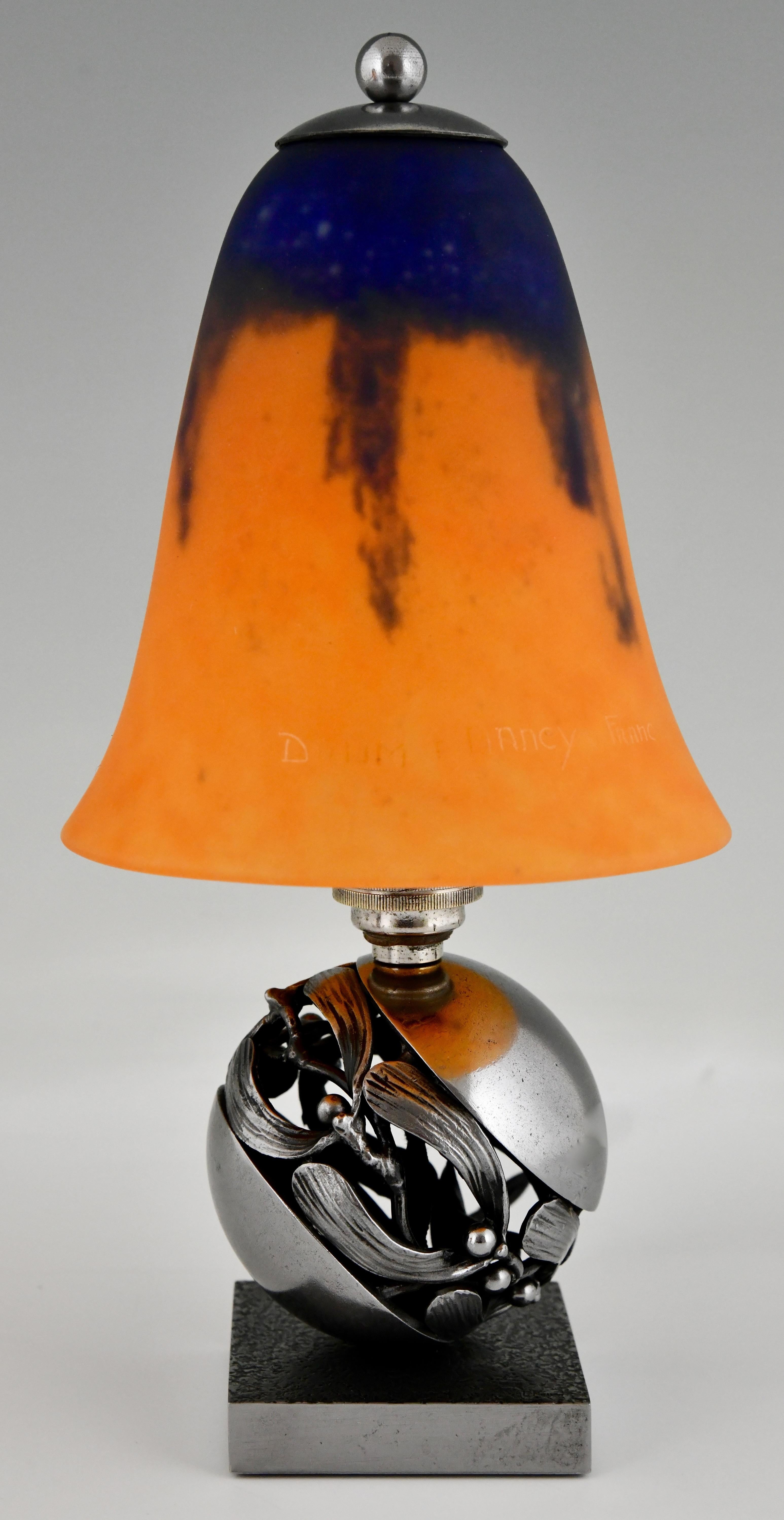 Pair of Mistletoe Boule de Gui Art Deco table lamps Edgar Brandt and Daum 1925 For Sale 5