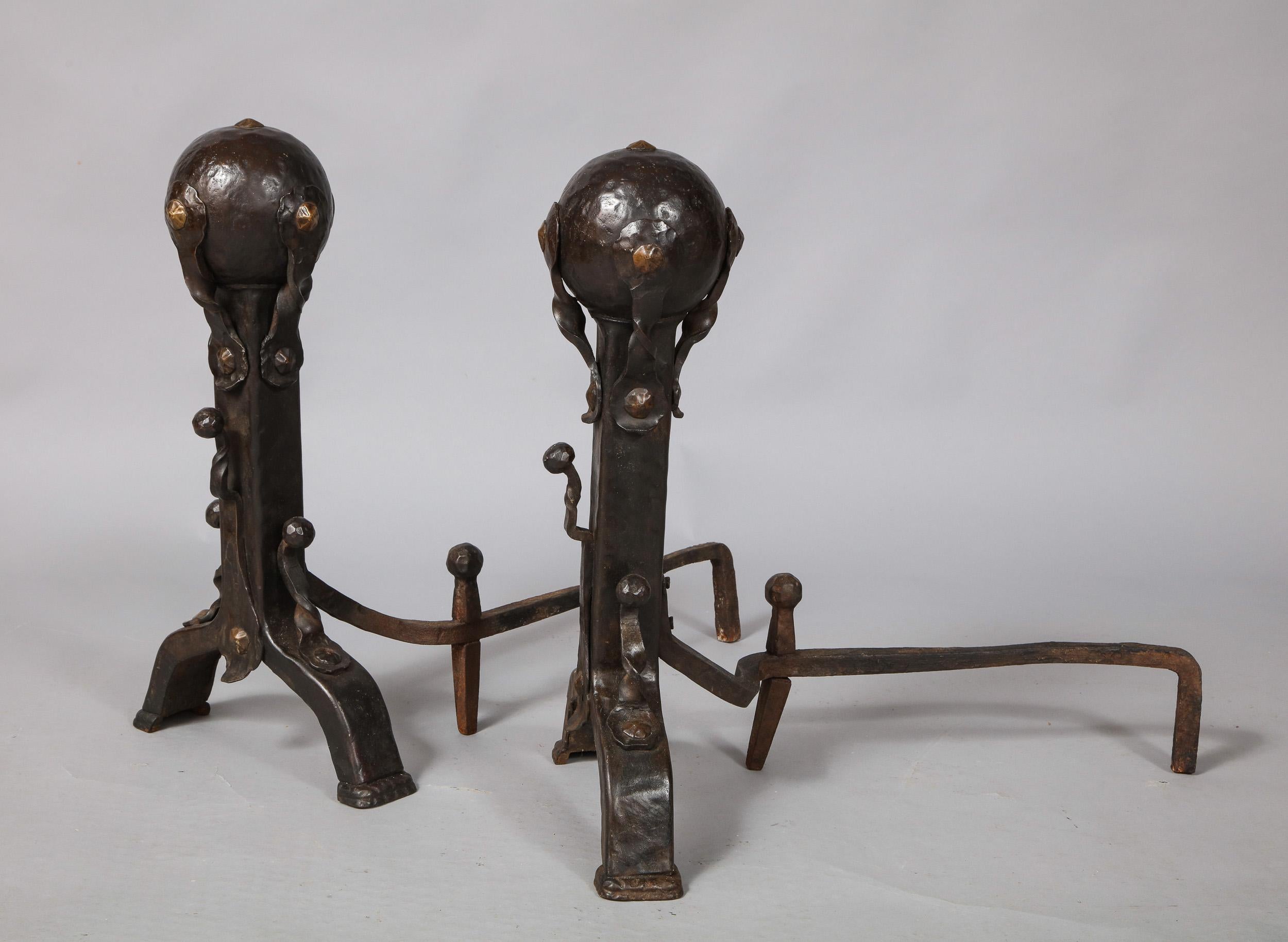 Pair of Iron and Bronze Strapwork Sphere Andirons en vente 6