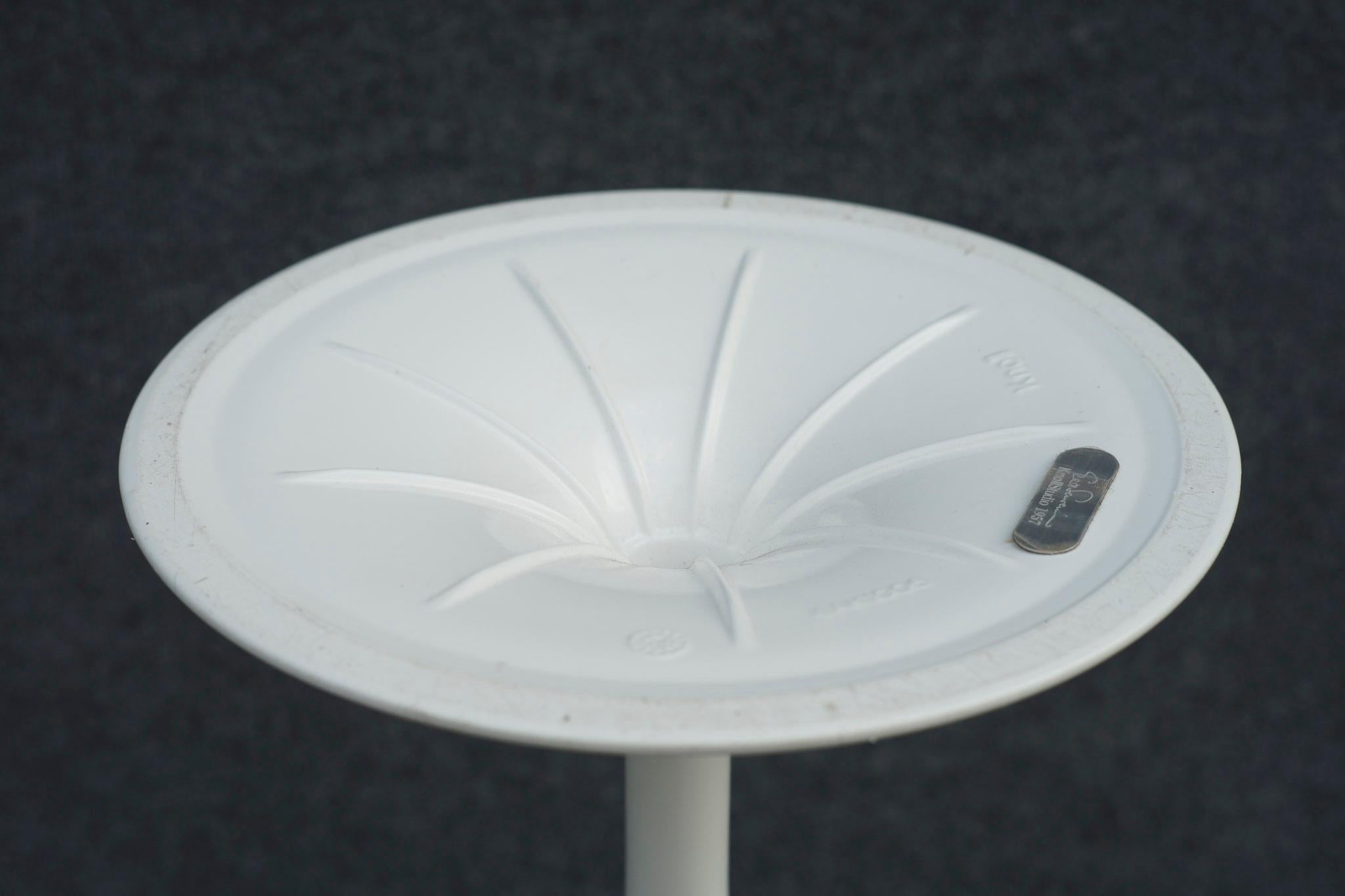 Métal Paire de tabourets pivotants Tulipe en tissu Eero Saarinen par Knoll Studio en vente