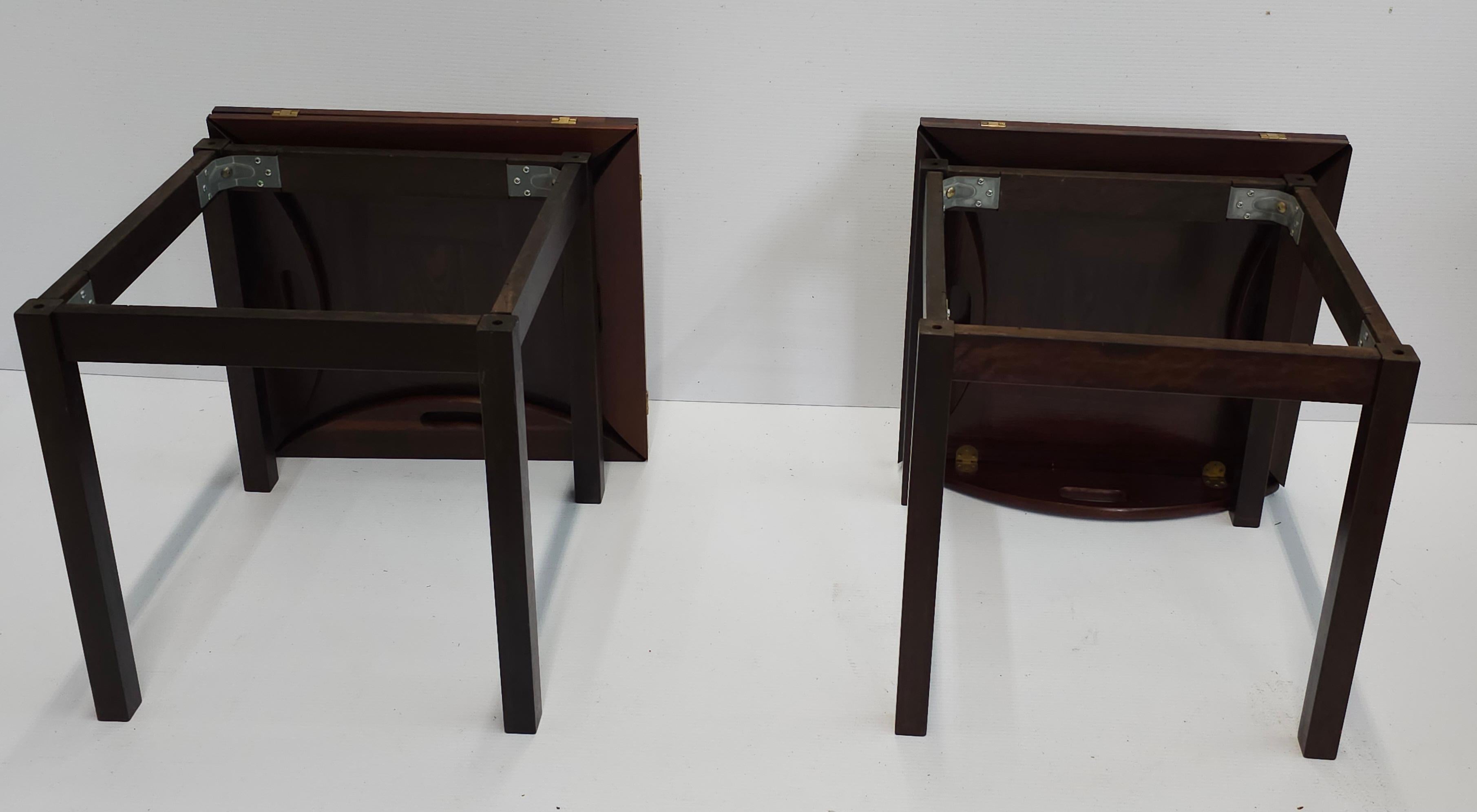 Paire de tables d'appoint danoises modernes Mobelfabrikken APS en bois de rose avec plateau en vente 3