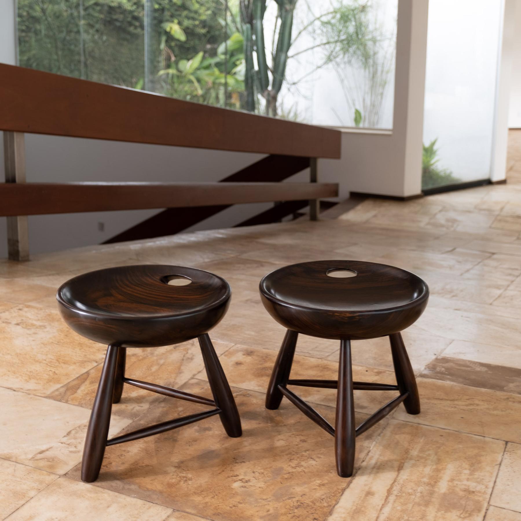 Pair of Mocho Stools by Sergio Rodrigues, Brazil 1958 For Sale 1