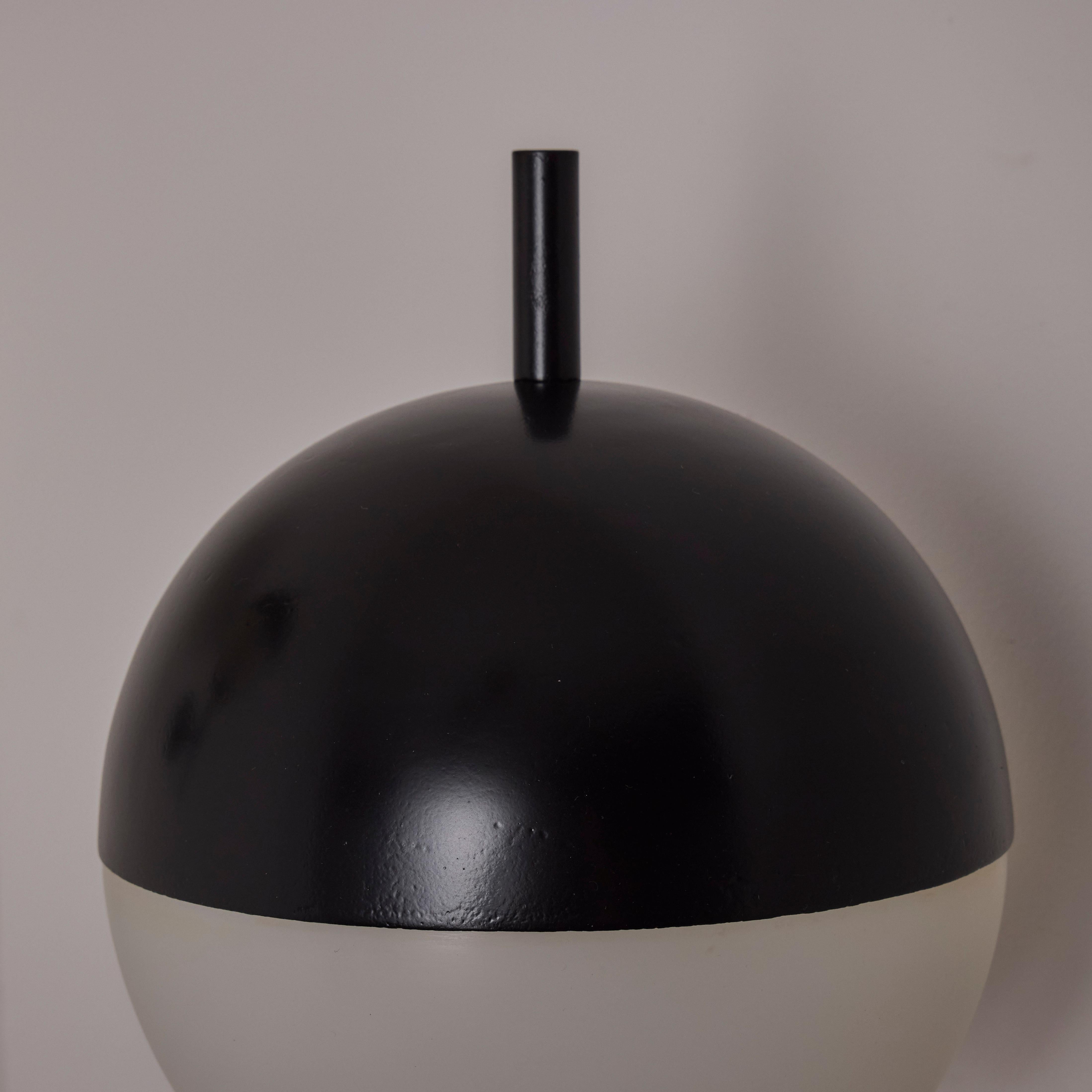 Paar Mod. 2071 Wandleuchter von Stilnovo im Angebot 4