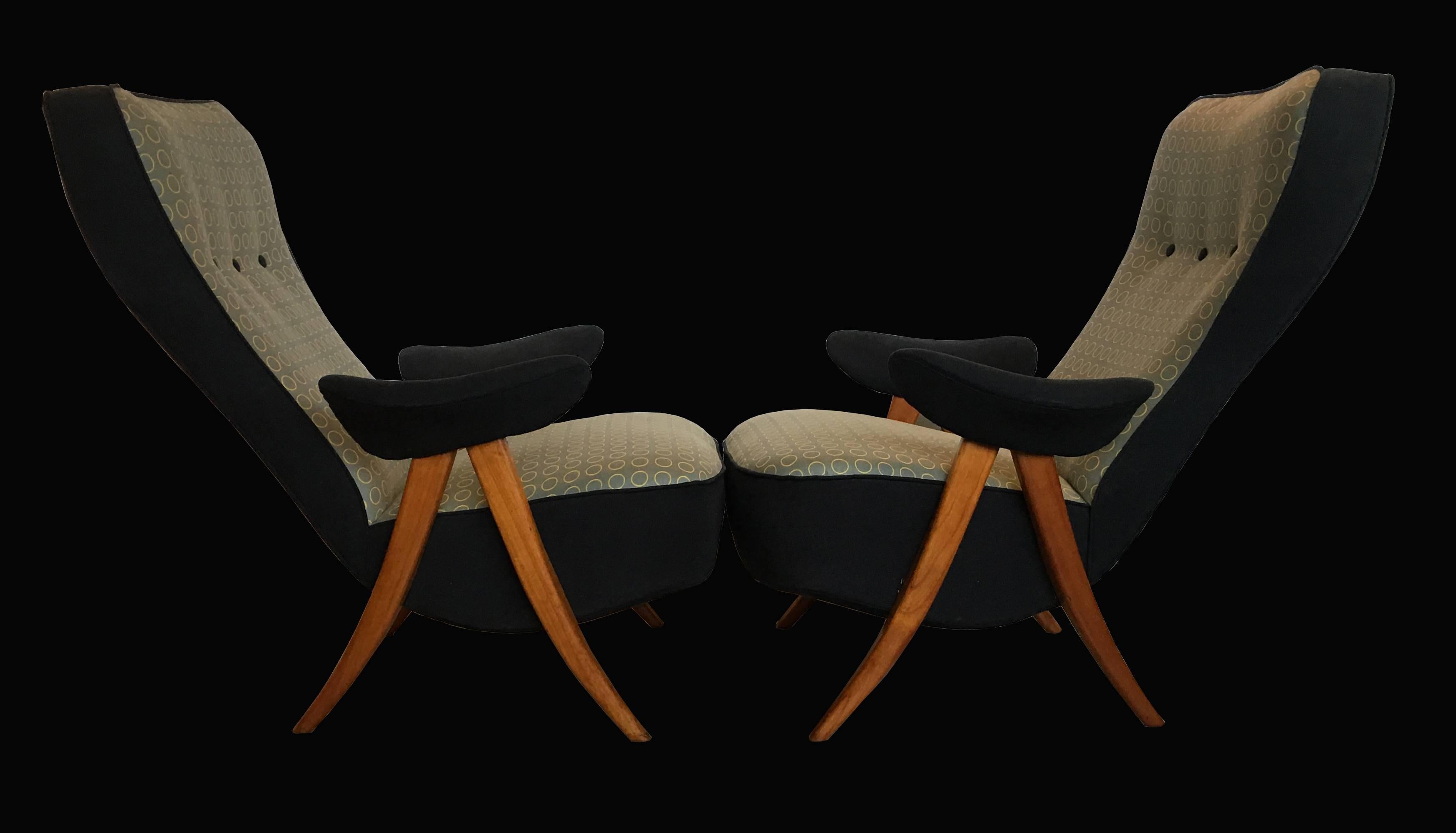 Dutch Pair of Model 105 Lounge Chairs by Theo Ruth for Artifort
