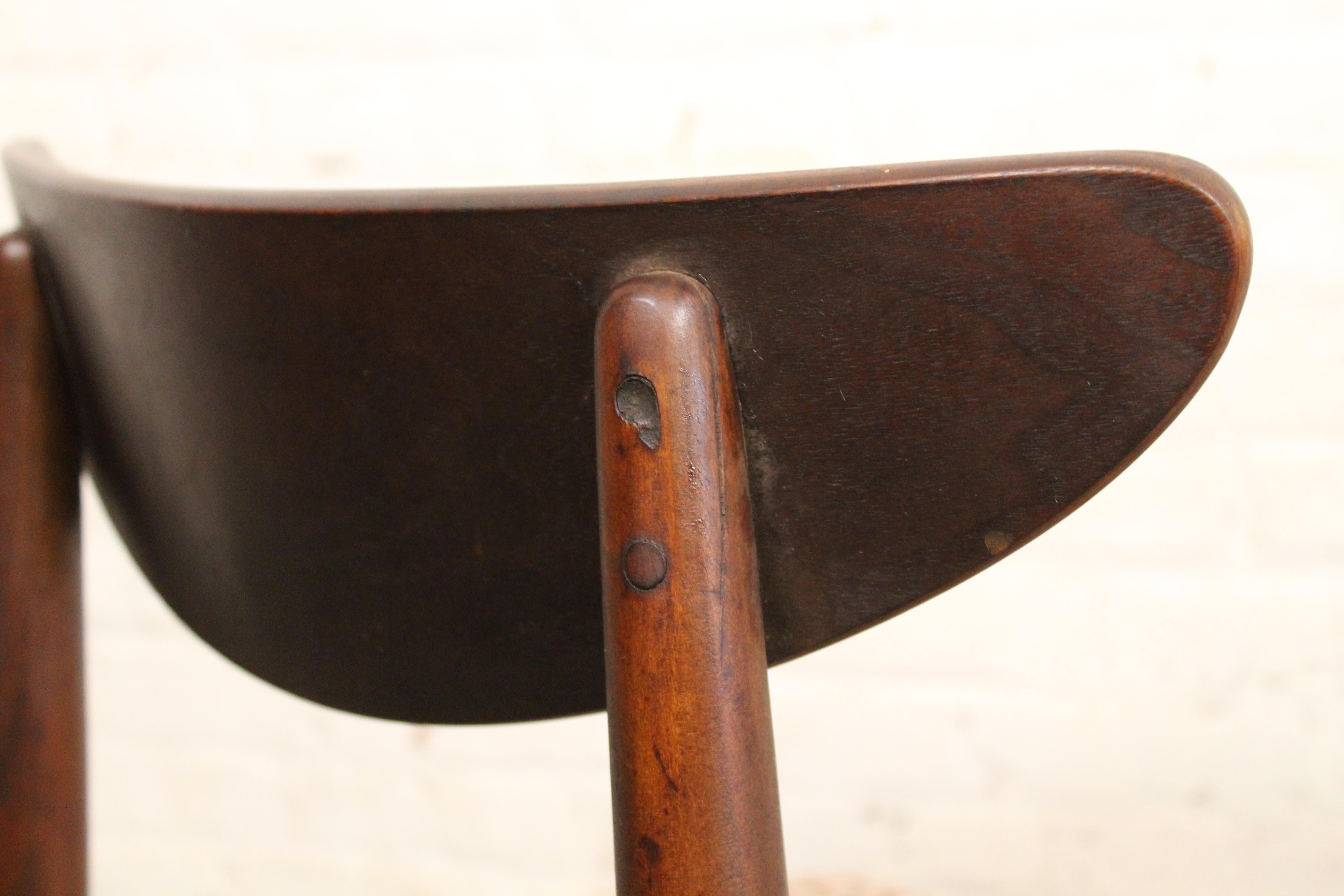 Coppia di sedie Model 1165 di Stanley in vendita 2