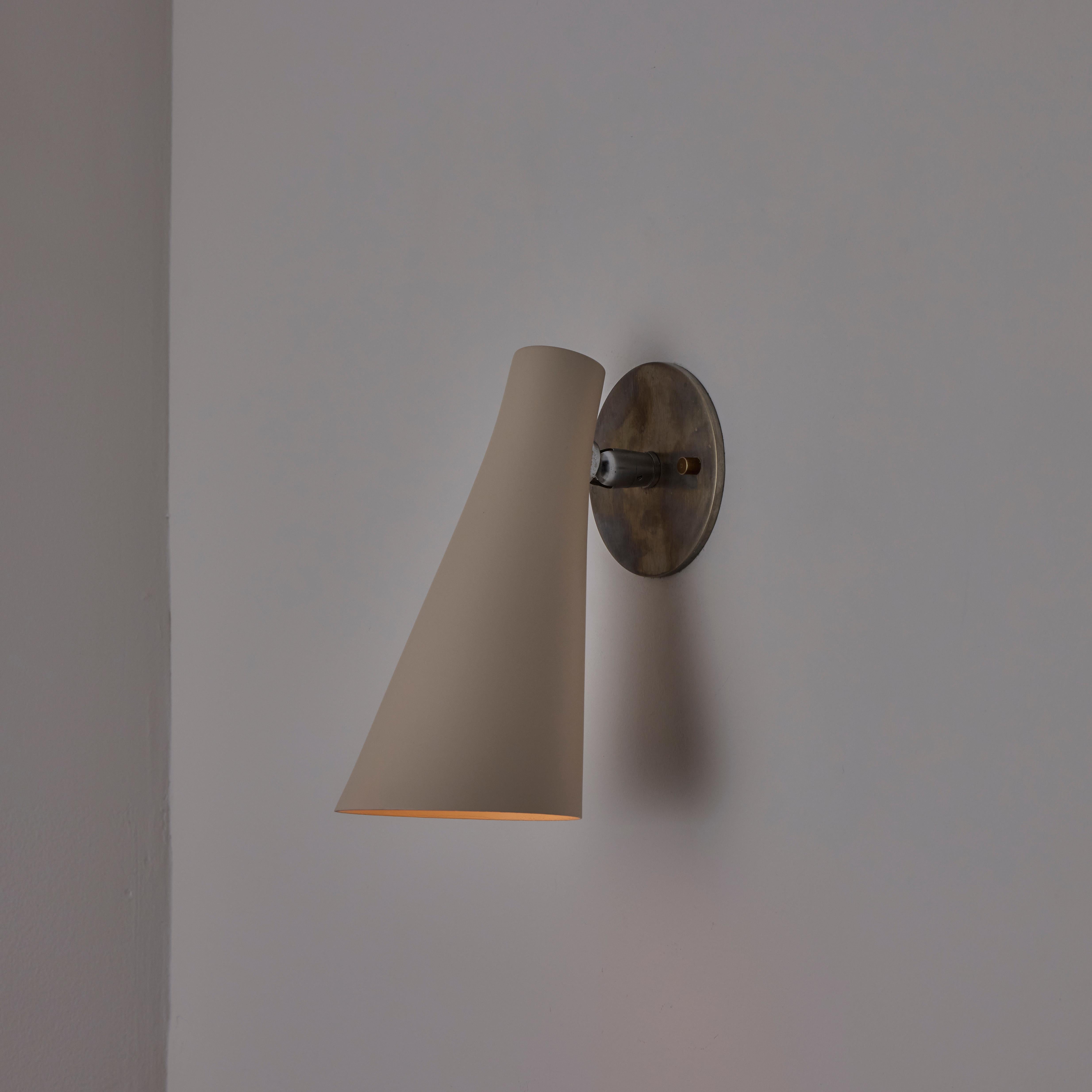 Pair of Model 138 Sconce by Giuseppe Ostuni for Oluce For Sale 8