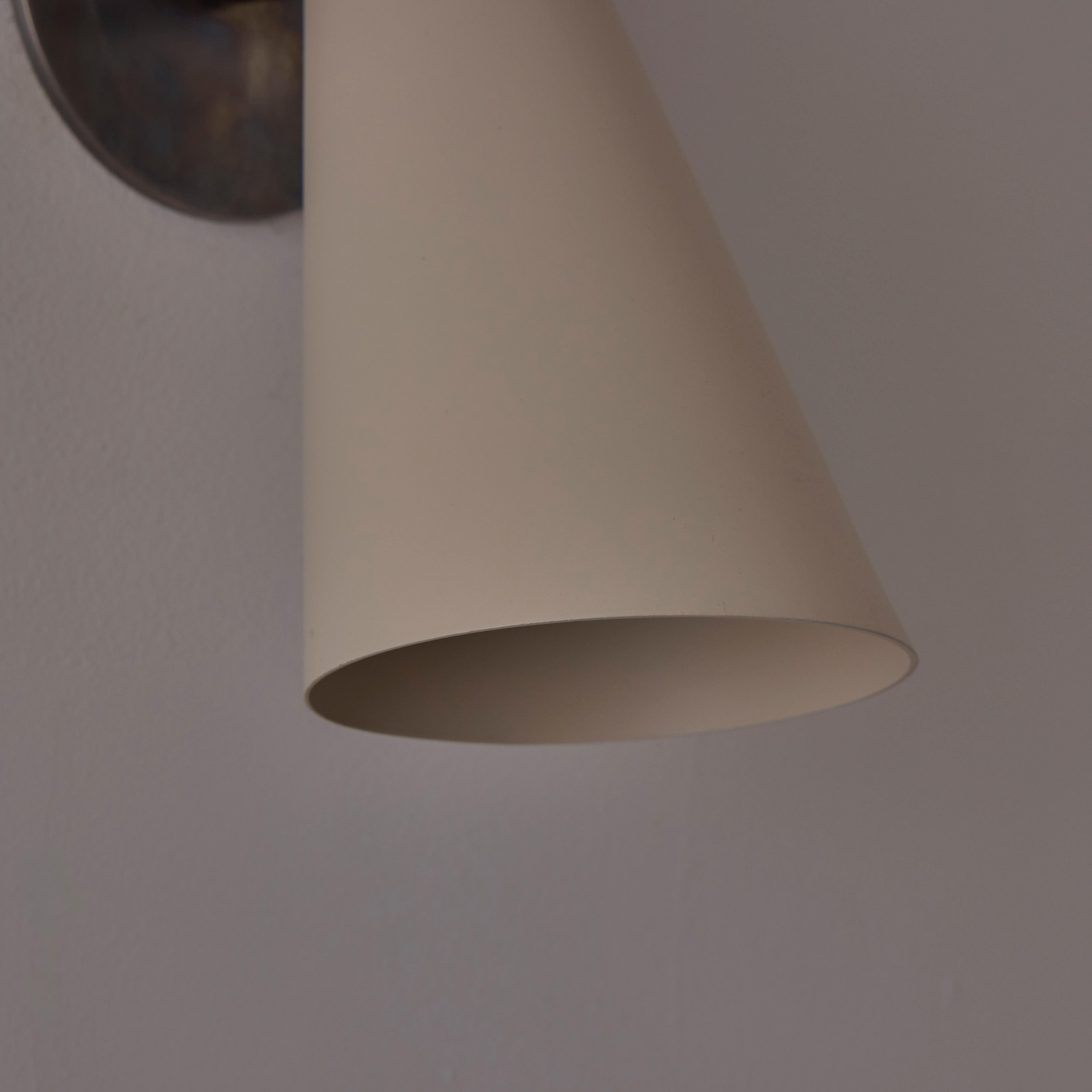 Pair of Model 138 Sconce by Giuseppe Ostuni for Oluce For Sale 11