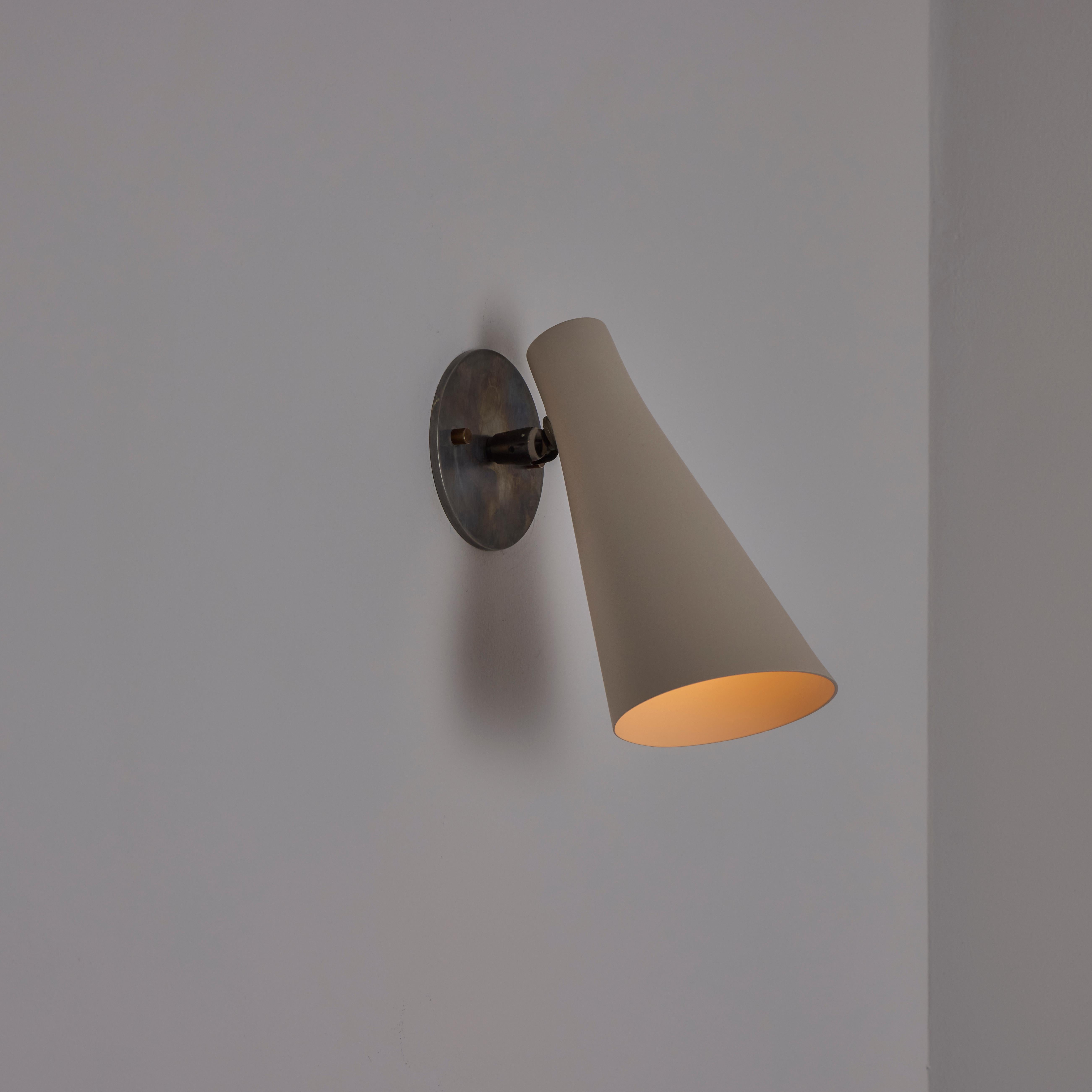 Pair of Model 138 Sconce by Giuseppe Ostuni for Oluce In Good Condition For Sale In Los Angeles, CA