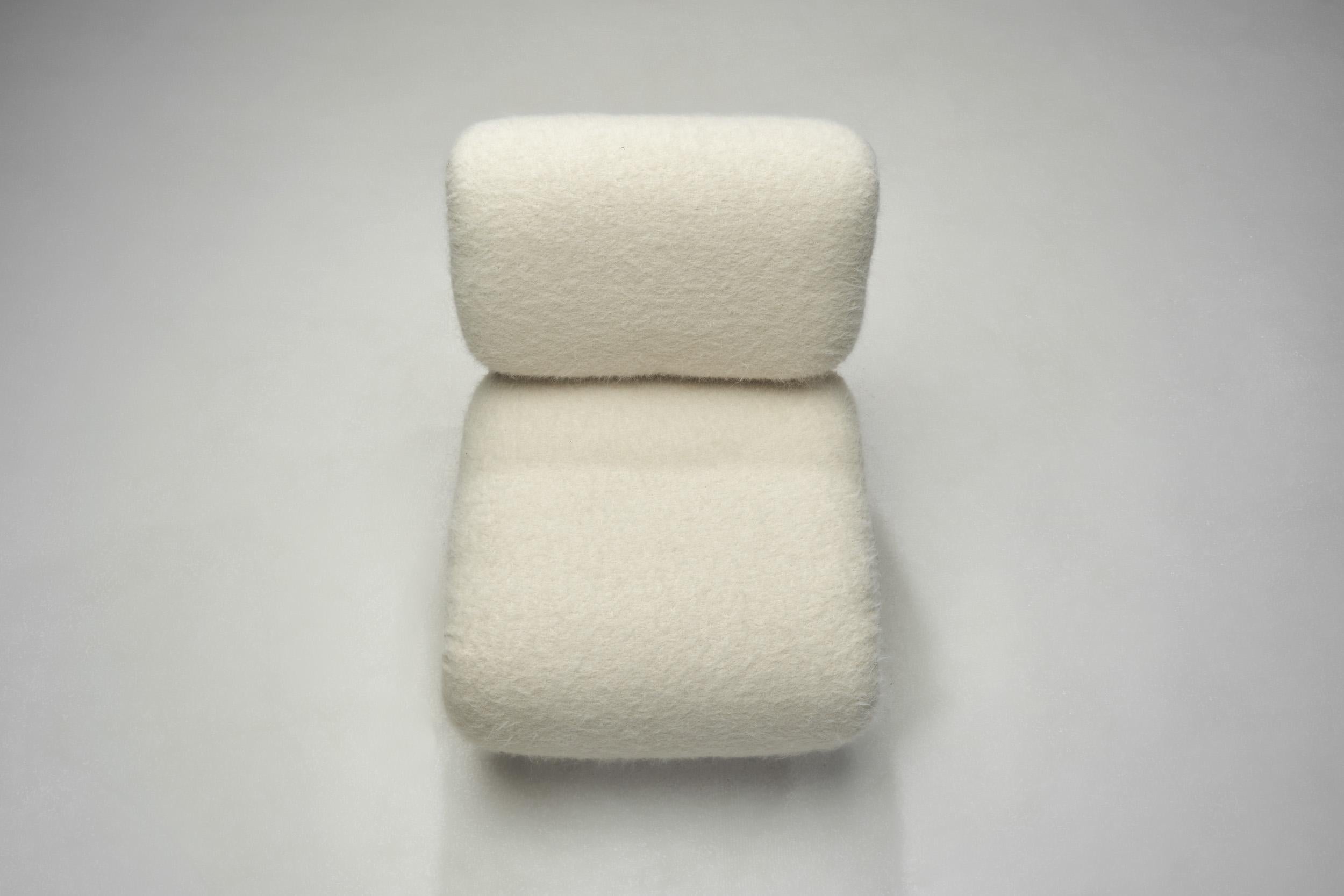 Fabric Pair of Model 