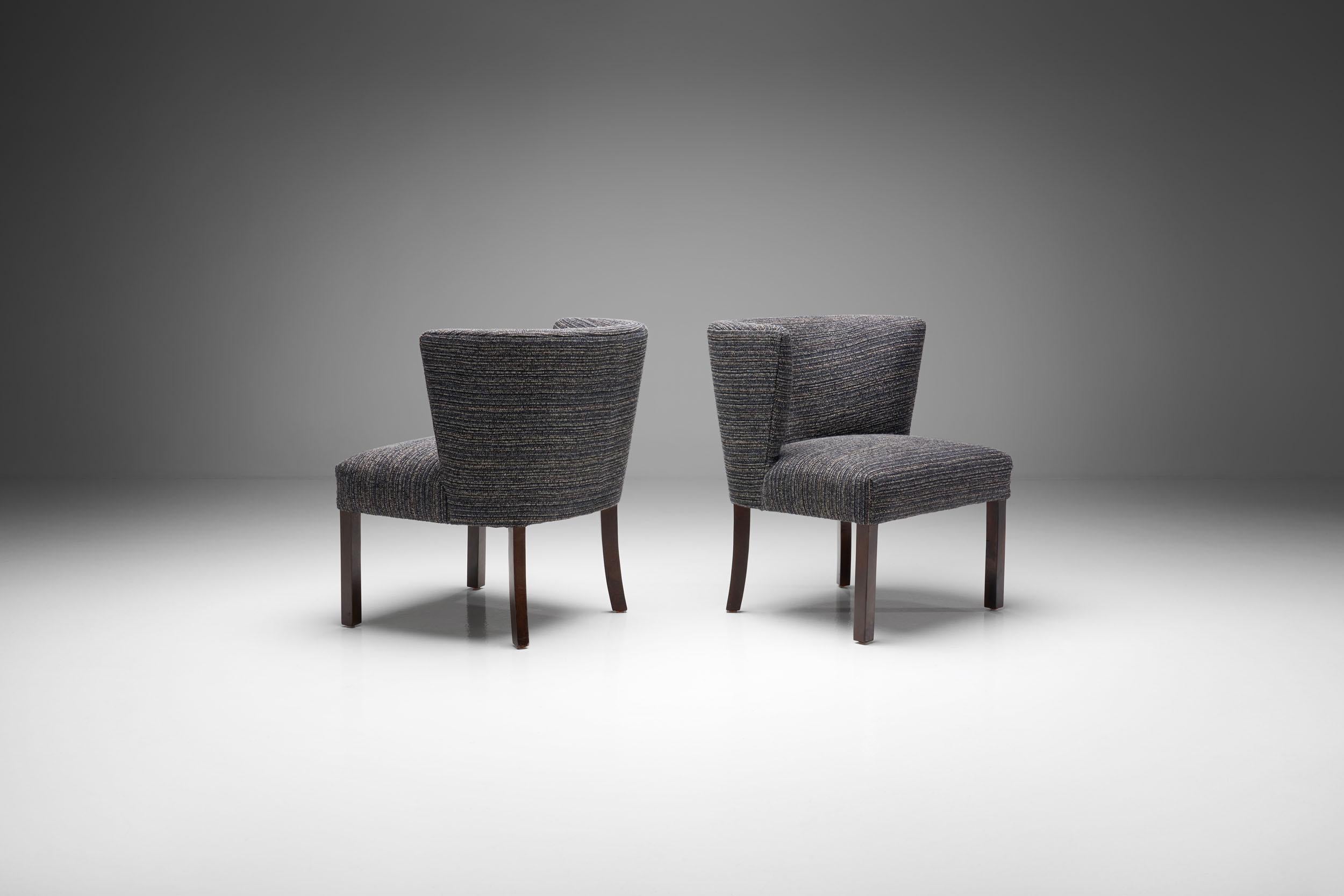 Mid-Century Modern Pair of 