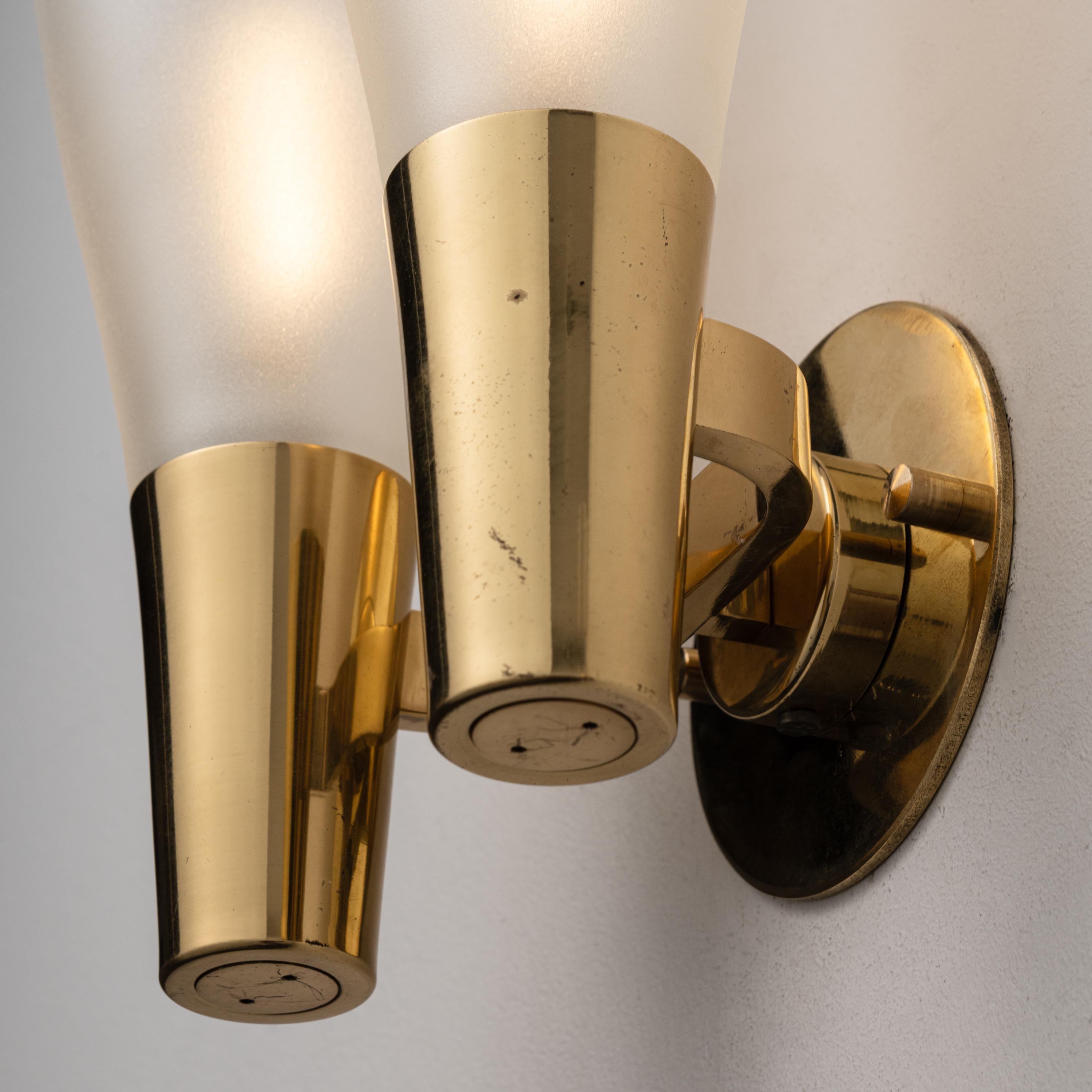 Frosted Pair of Model 1537 Sconces by Pietro Chiesa for Fontana Arte