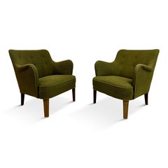 Coppia di poltrone modello 1748 disegnate da Peter Hvidt per Fritz Hansen, Danimarca, CIRCA 195