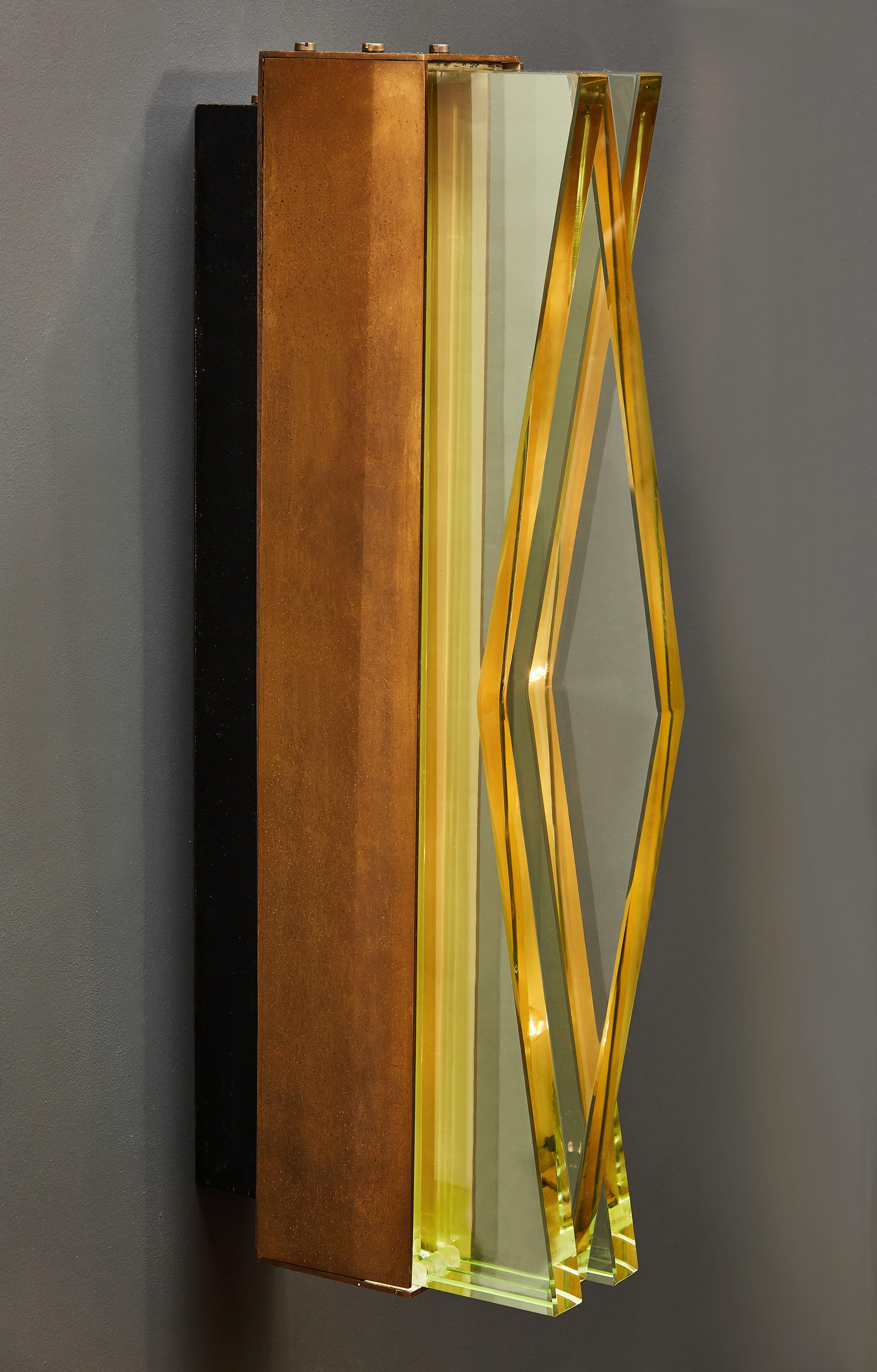 Italian Pair of Model 1829 Wall Sconces by Max Ingrand for Fontana Arte