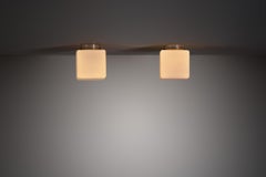Coppia di lampade da soffitto Model "2025 A" di Paavo Tynell, Finlandia, 1930 ca.