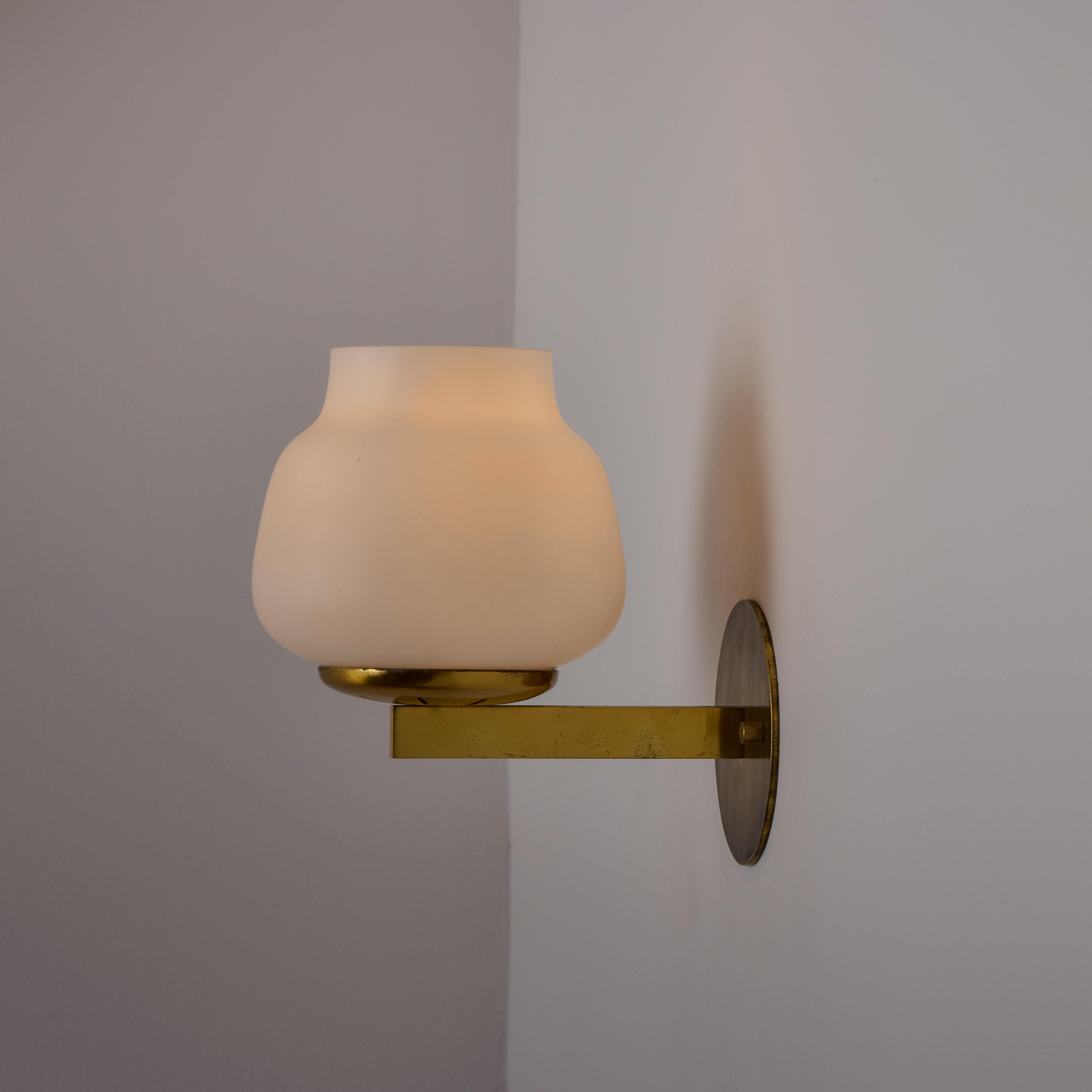 Pair of model 2078 Sconces by Pierre Disderot en venta 6