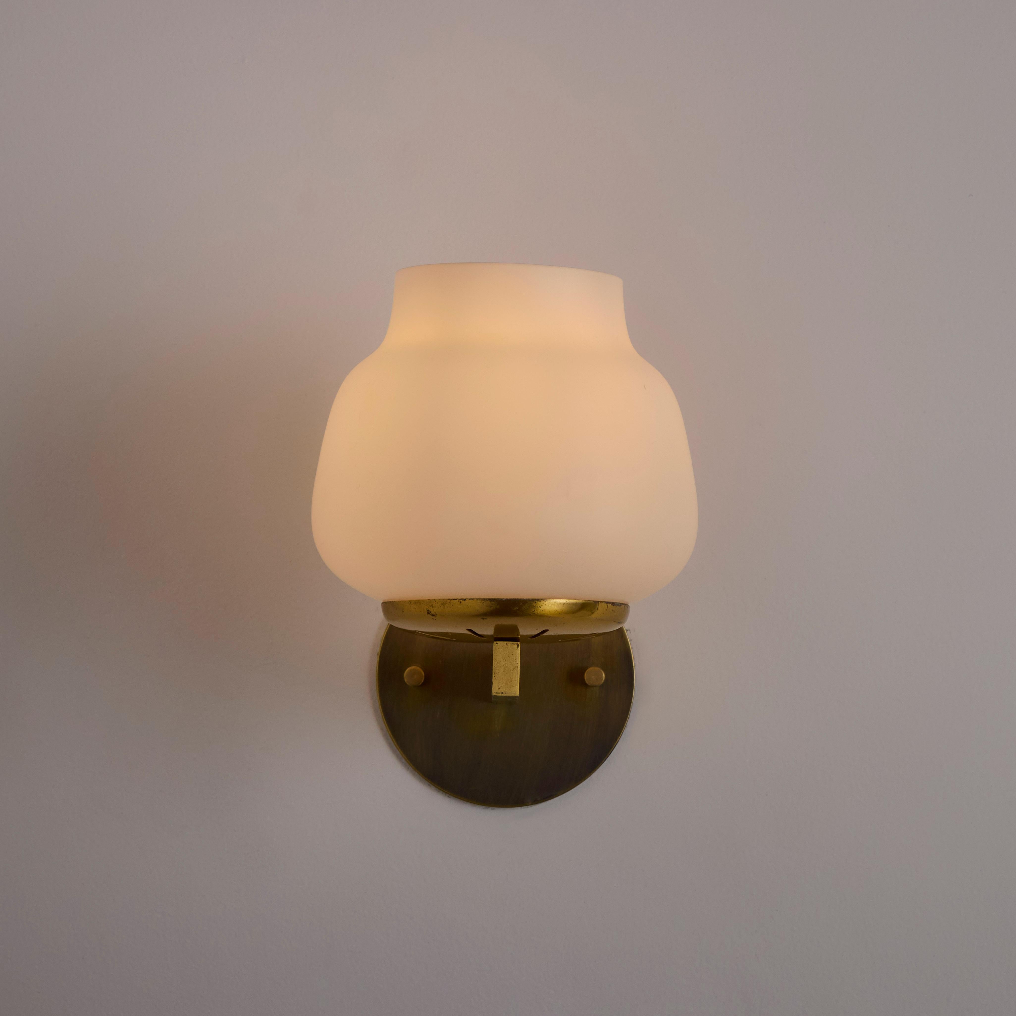 Pair of model 2078 Sconces by Pierre Disderot en venta 10